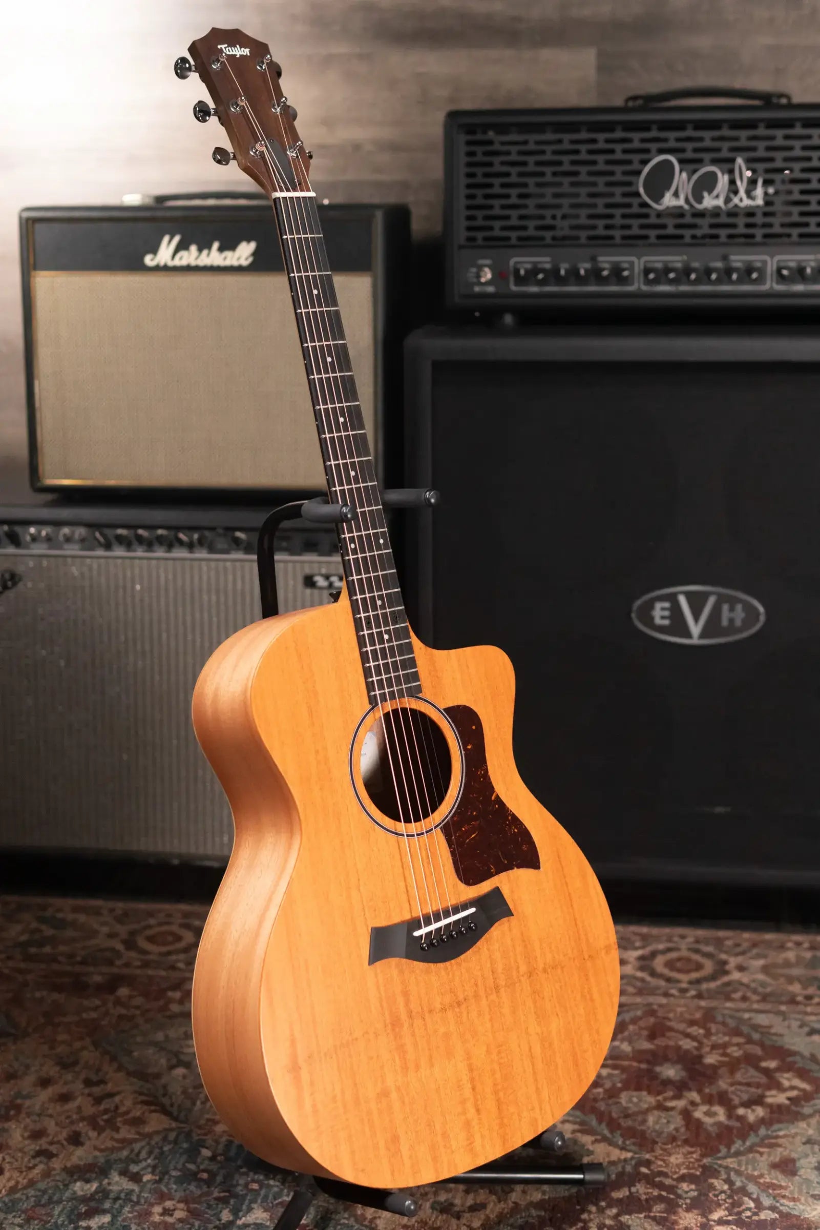 Taylor 24ce Grand Auditorium Acoustic/Electric Guitar with Gig Bag