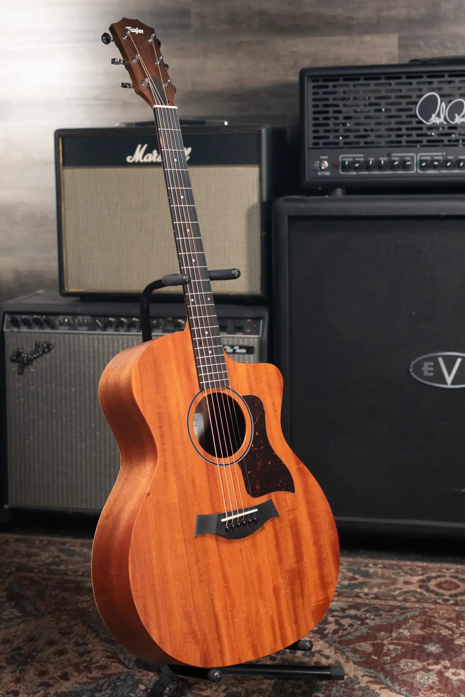 Taylor 24ce Grand Auditorium Acoustic/Electric Guitar with Gig Bag