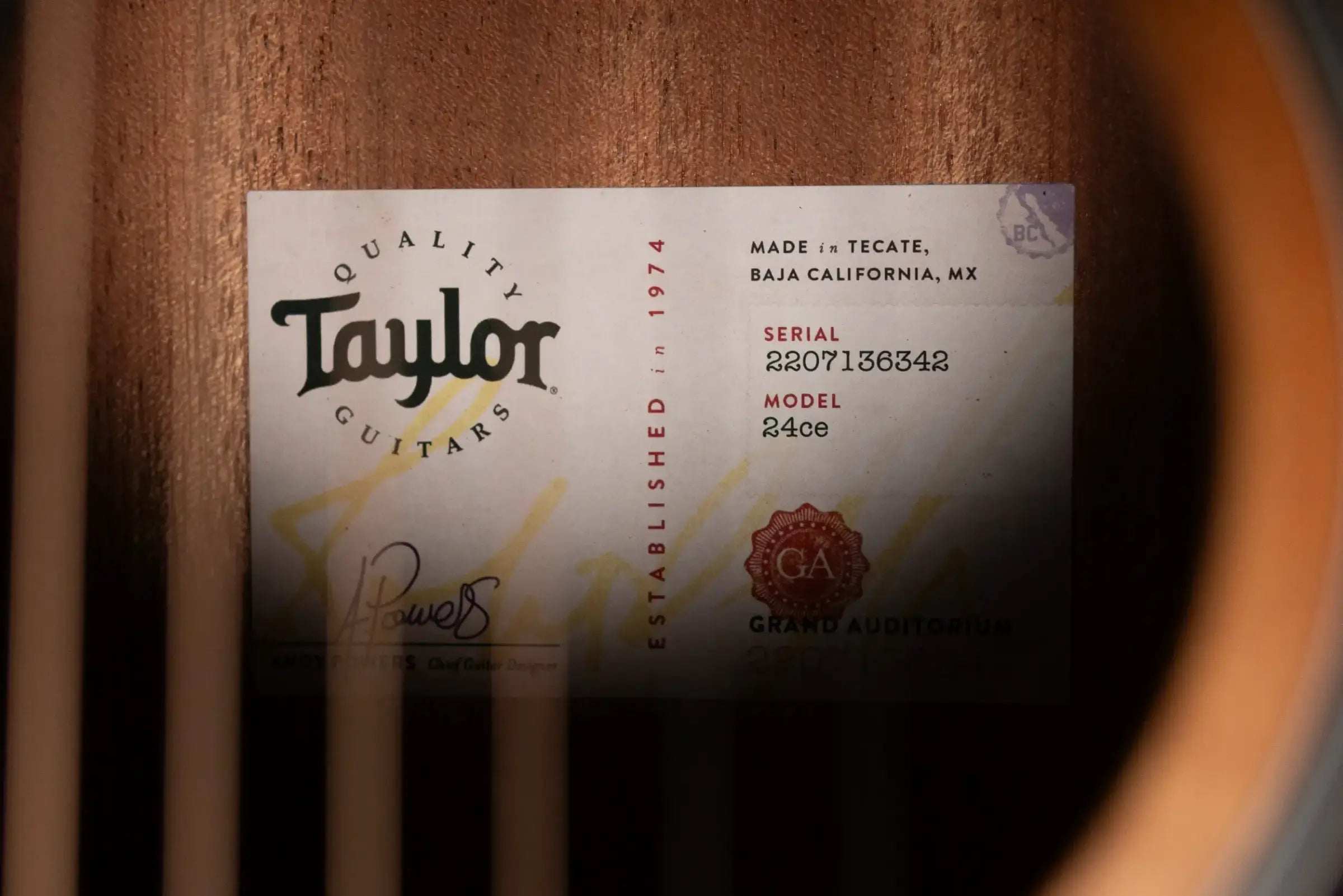 Taylor 24ce Grand Auditorium Acoustic/Electric Guitar with Gig Bag