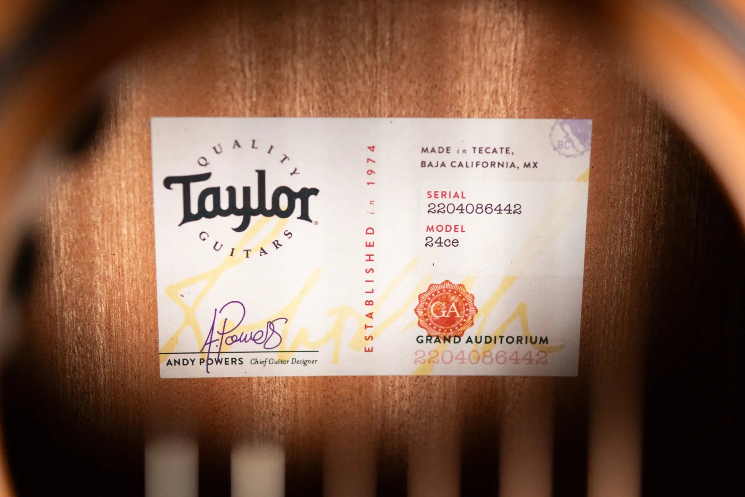 Taylor 24ce Left-Handed Grand Auditorium Acoustic/Electric Guitar with Gig Bag