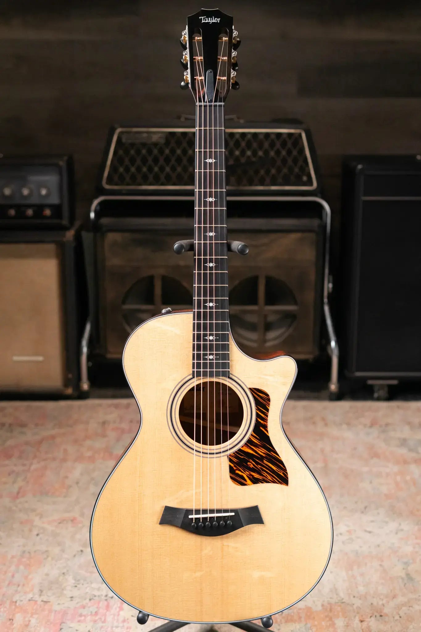 Taylor 312ce 12-Fret Grand Concert Acoustic/Electric Guitar with Hardshell Case
