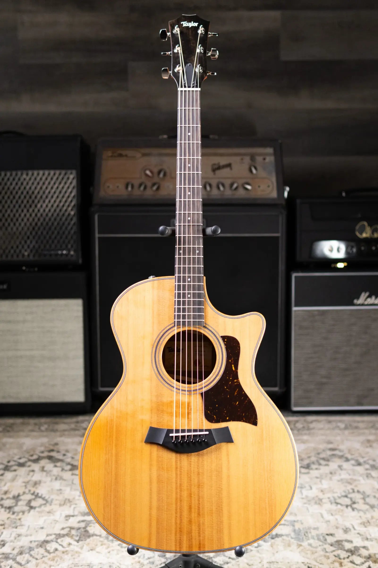 Taylor 314ce Studio Grand Auditorium Acoustic/Electric Guitar - Natural with Gig Bag