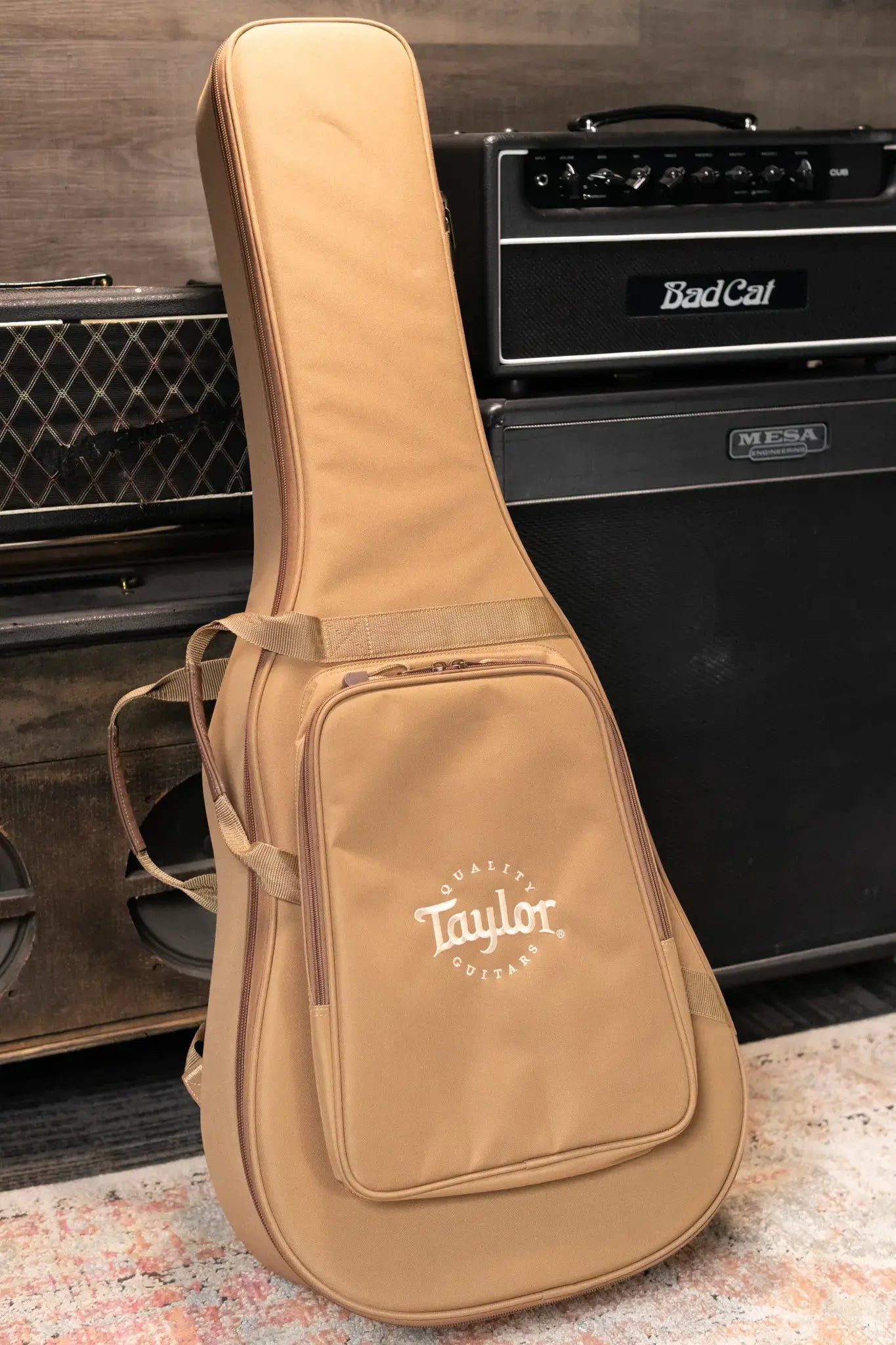 Taylor 314ce Studio Special Edition Grand Auditorium Acoustic-Electric Guitar, Natural w/ Structured Gig Bag