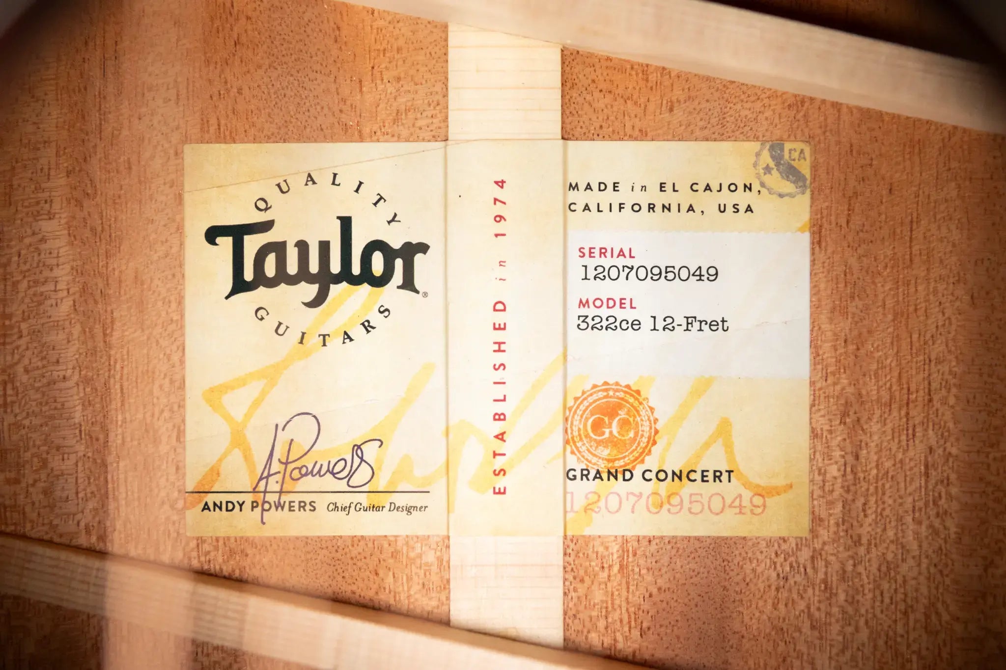 Taylor 322ce 12-Fret Grand Concert Acoustic/Electric Guitar - Shaded Edge Burst with Hardshell Case