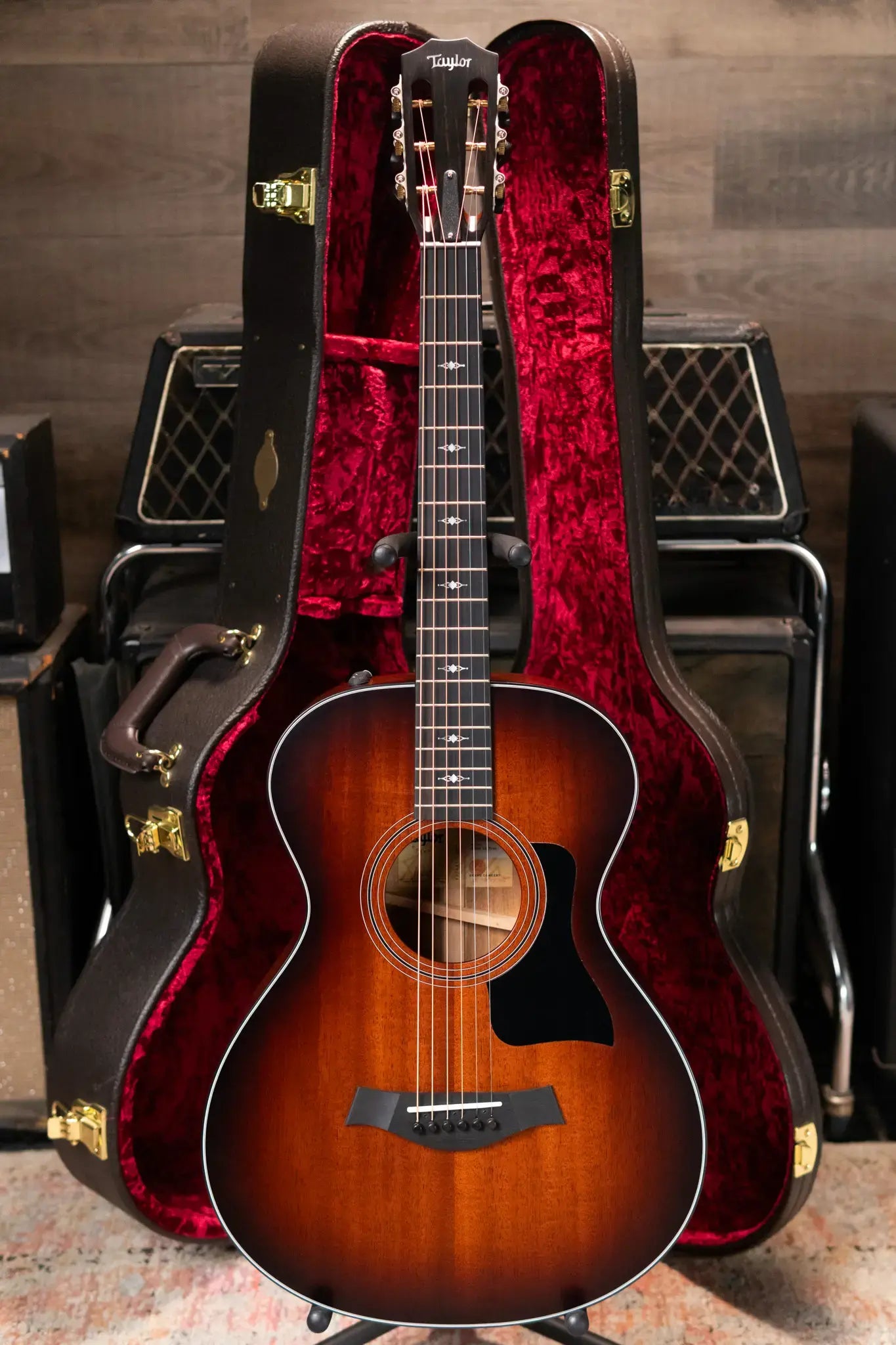 Taylor 322e 12-Fret Grand Concert Acoustic/Electric Guitar with Hardshell Case - Used