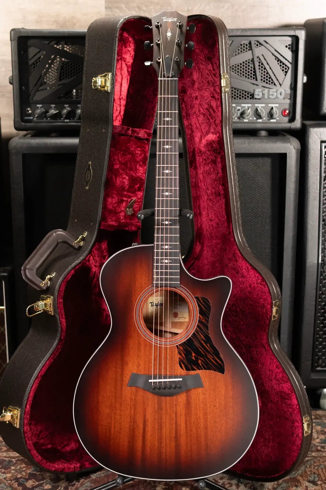 Taylor 324ce Grand Auditorium Acoustic/Electric Guitar - Shaded Edge Burst Top with Hardshell Case