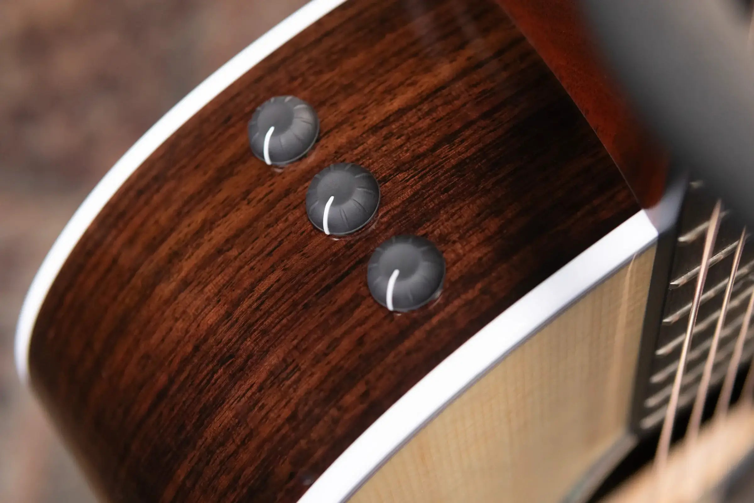 Taylor 414ce Grand Auditorium Acoustic/Electric Guitar - Natural with Hardshell Case