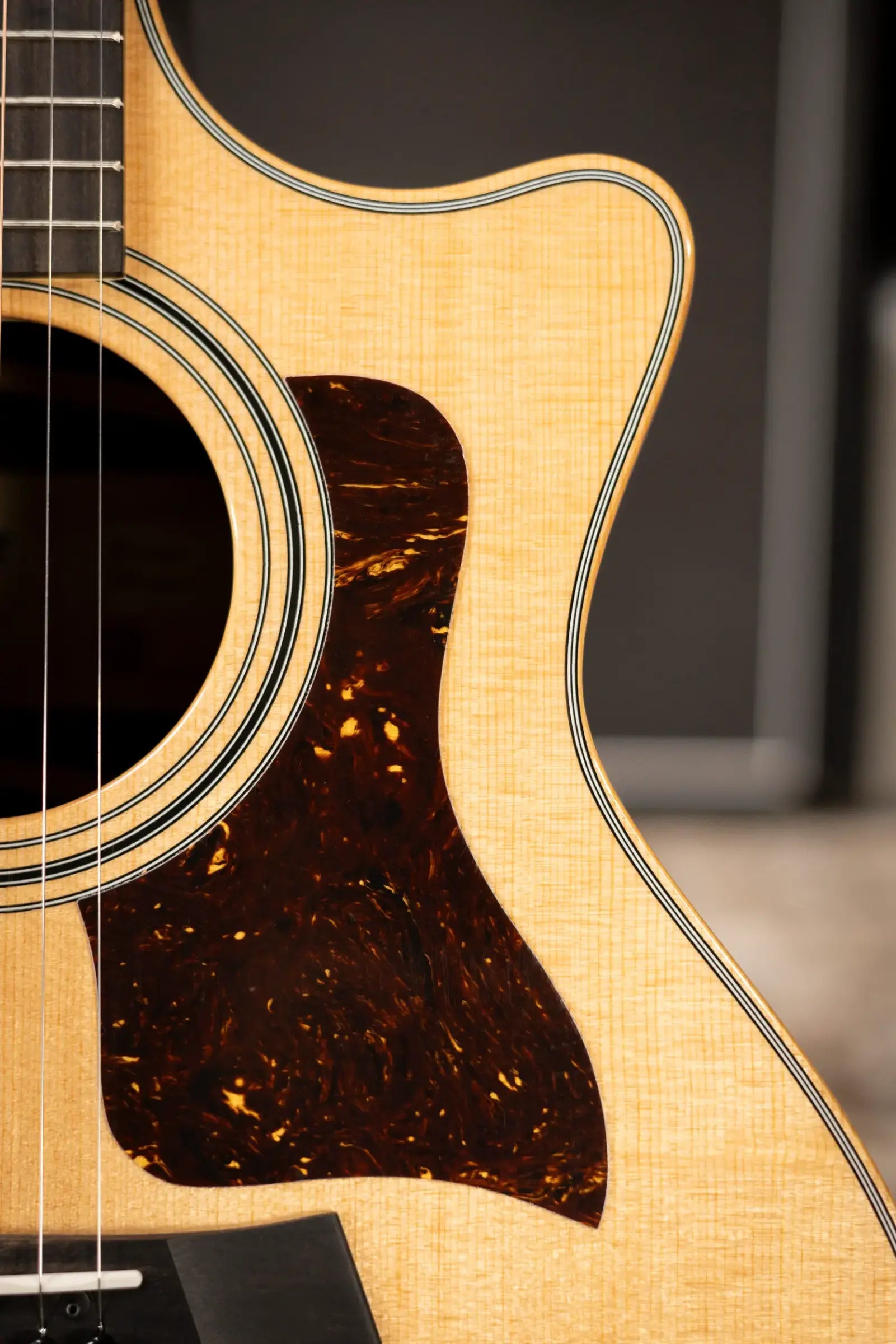 Taylor 414ce Studio Grand Auditorium Acoustic/Electric Guitar - Natural with Gig Bag