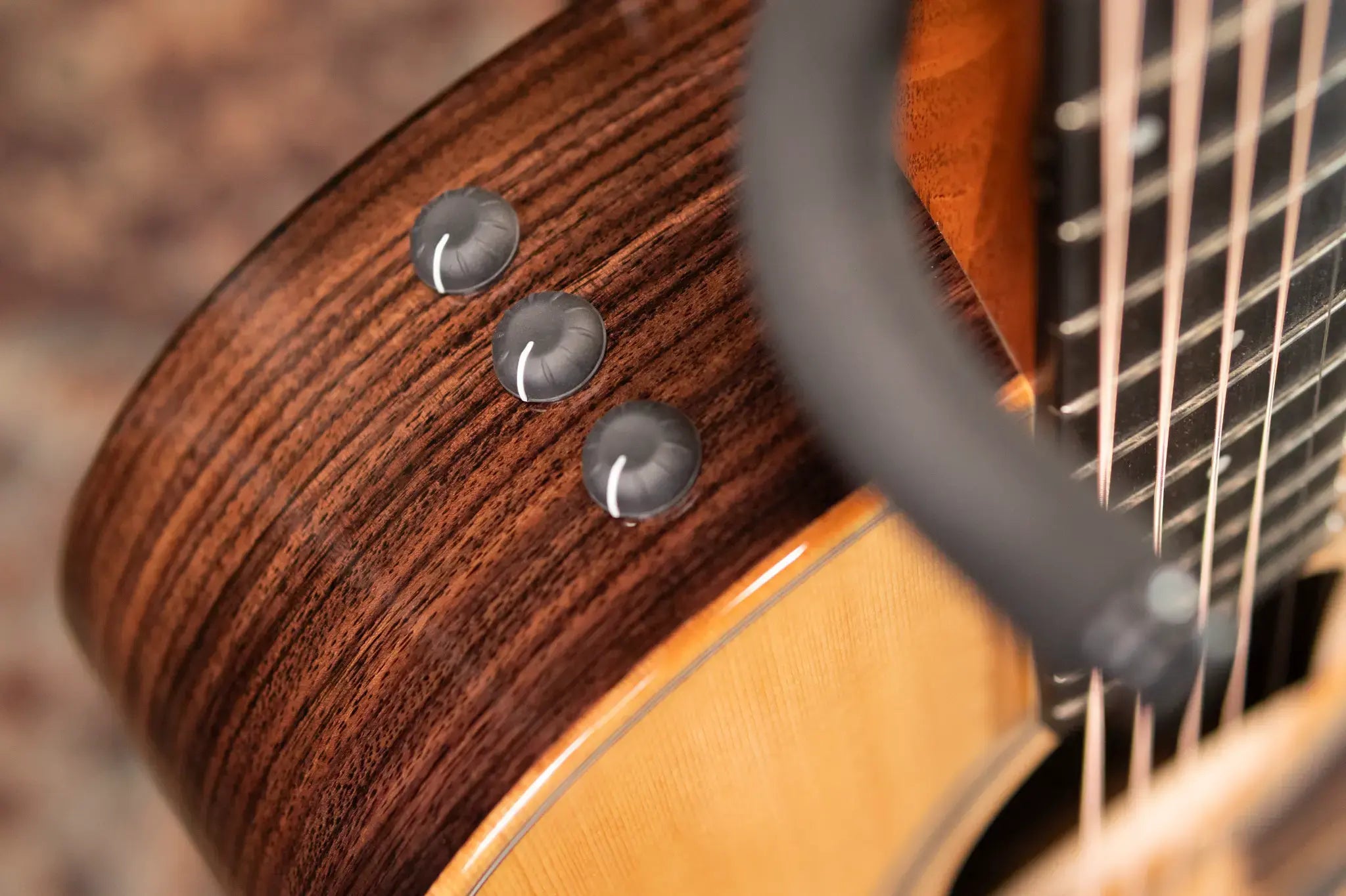 Taylor 414ce Studio Special Edition Grand Auditorium Acoustic/Electric Guitar with Structured Gig Bag