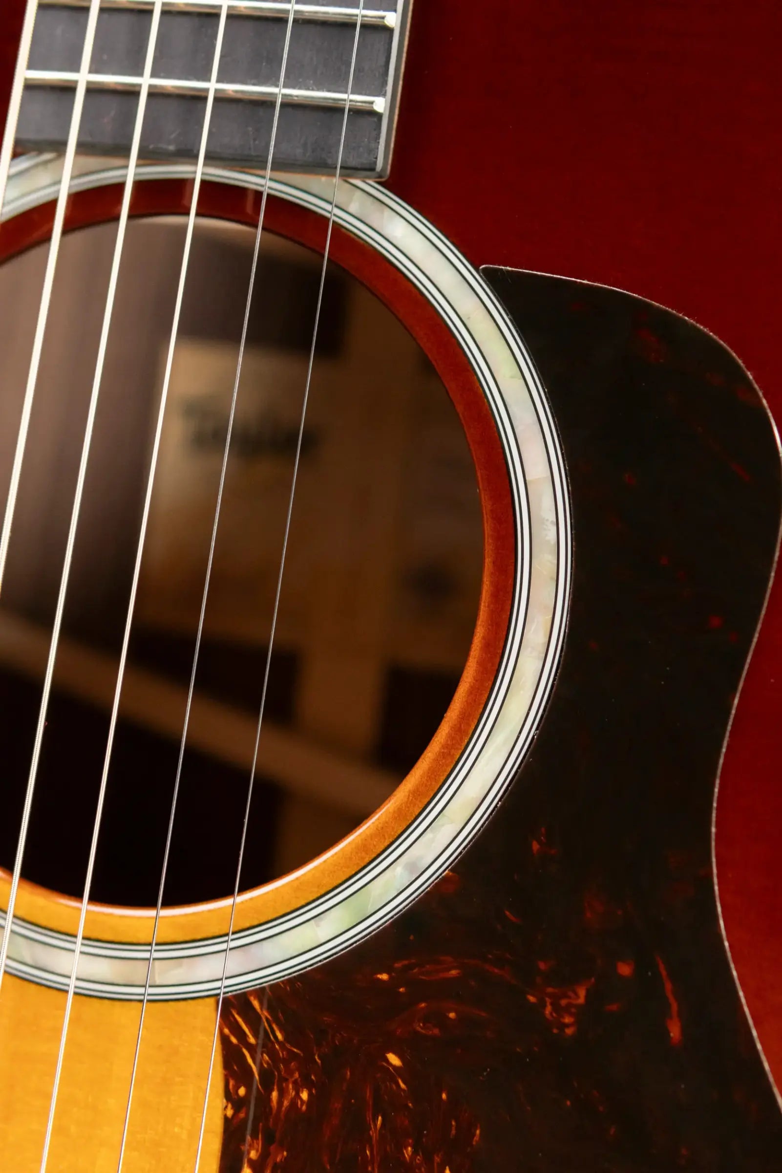 Taylor 417e-R Grand Pacific Acoustic/Electric Guitar - Tobacco Sunburst Top with Hardshell Case - Used
