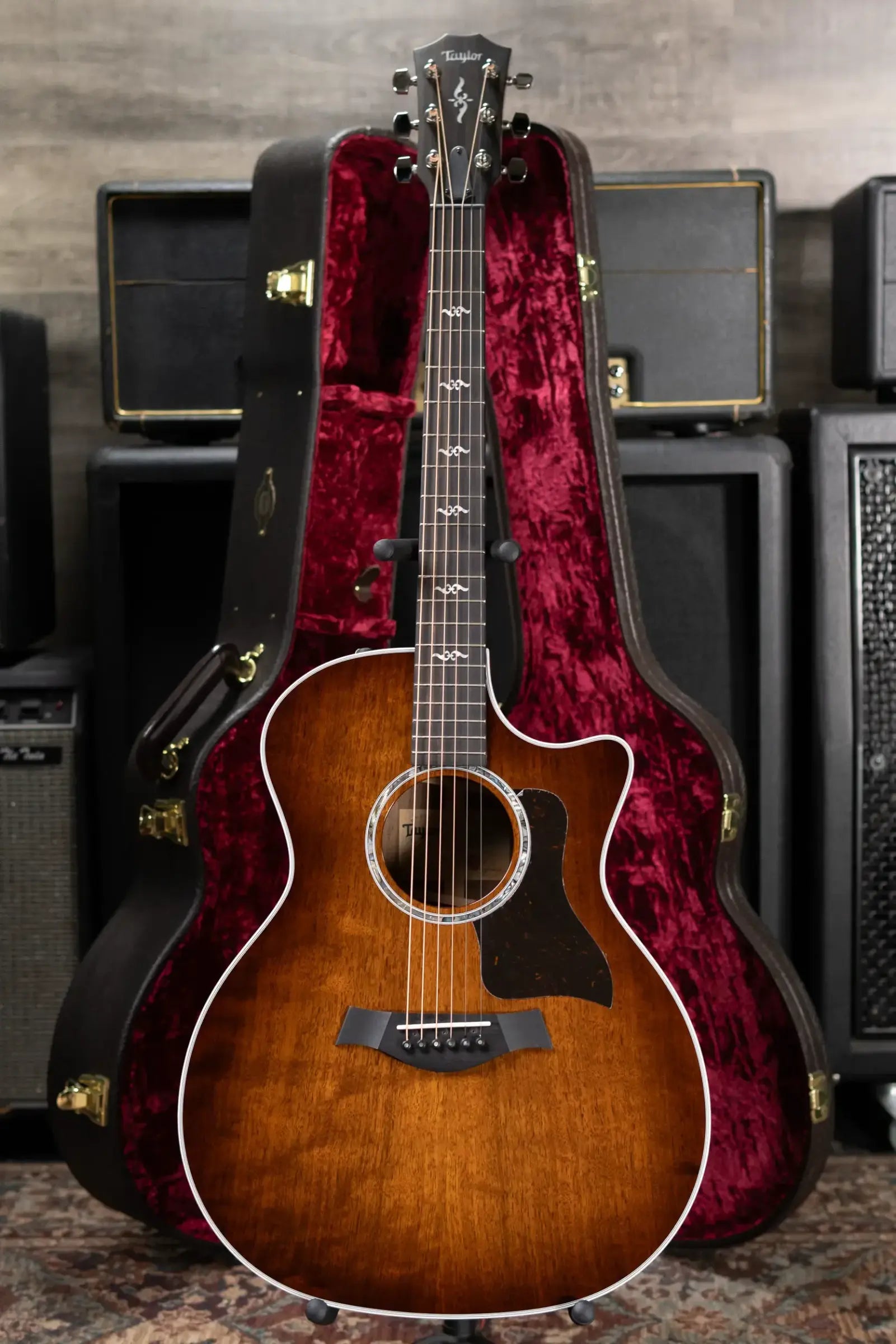 Taylor 424ce Special Edition Grand Auditorium Acoustic/Electric Guitar - Shaded Edge Burst with Hardshell Case