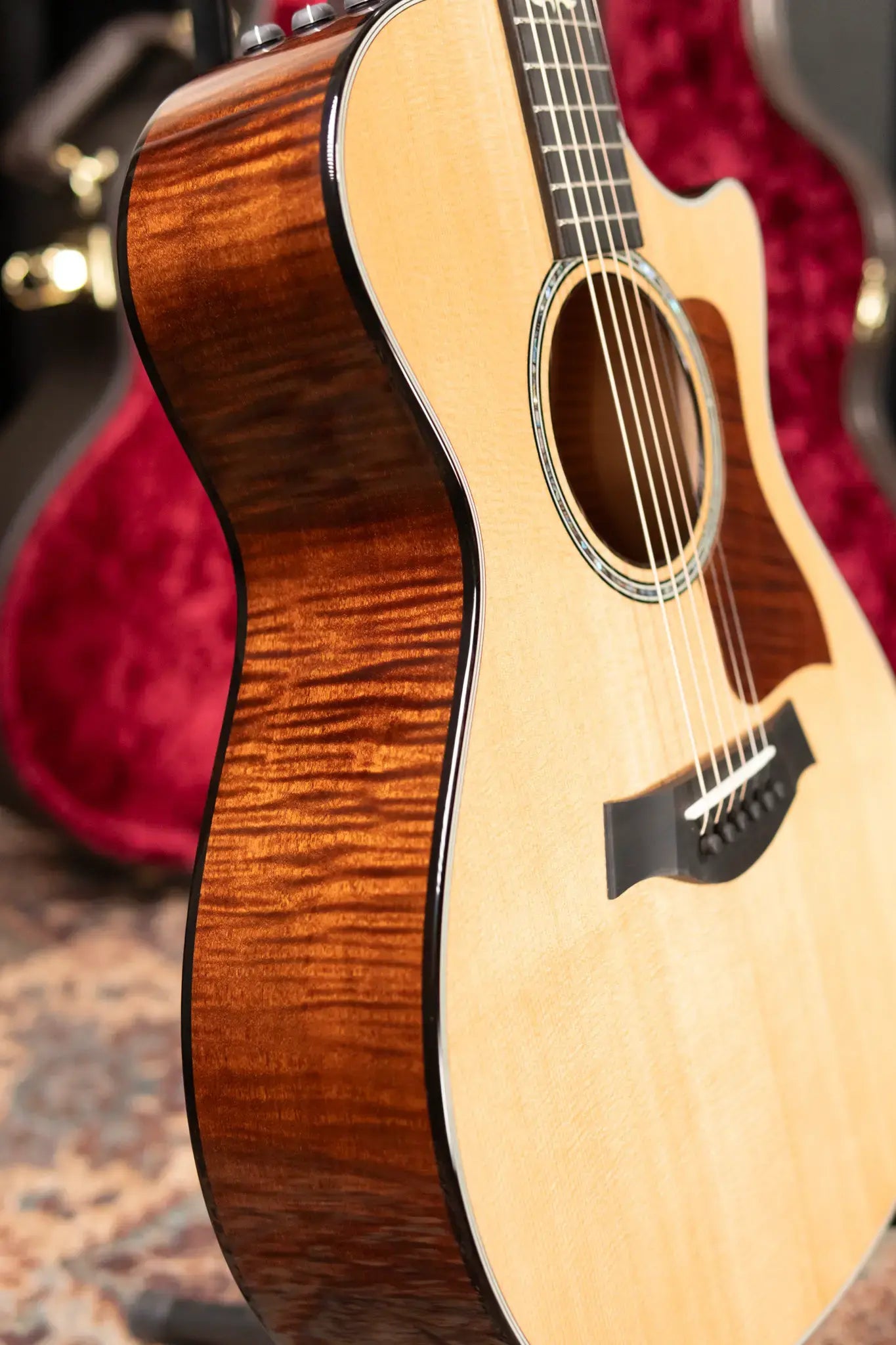 Taylor 612ce Grand Concert Acoustic/Electric Guitar with Hardshell Case