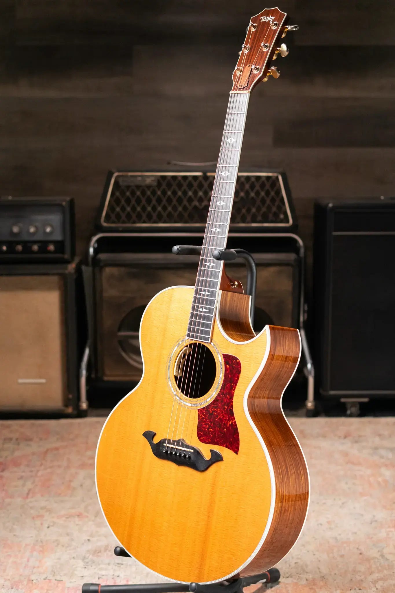 Taylor 815c Acoustic/Electric Guitar with Hardshell Case - Used
