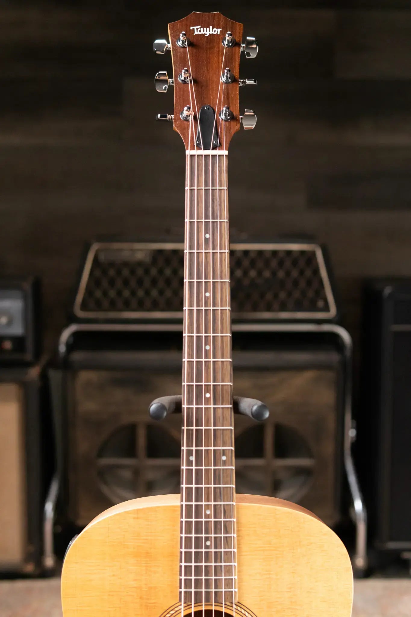 Taylor Academy 10e Dreadnought Acoustic/Electric Guitar with Gig Bag