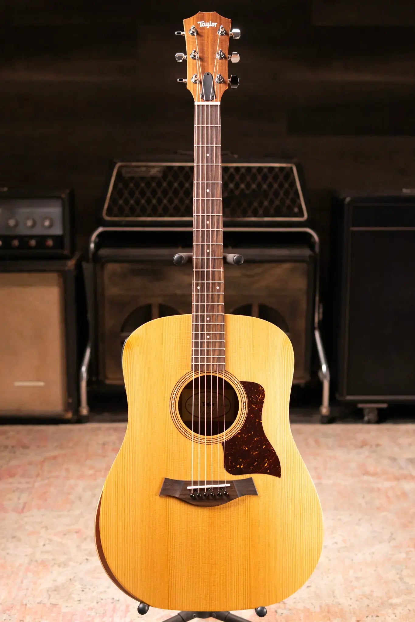 Taylor Academy 10e Dreadnought Acoustic/Electric Guitar with Gig Bag