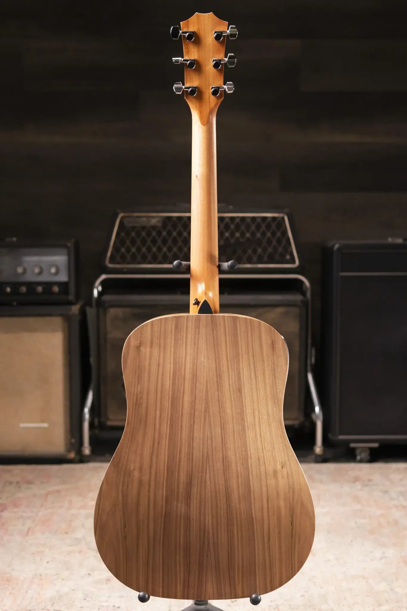 Taylor Academy 10e Dreadnought Acoustic/Electric Guitar with Gig Bag