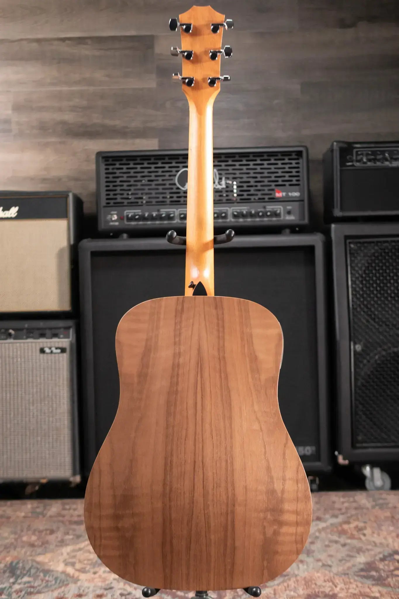 Taylor Academy 10e Dreadnought Acoustic/Electric Guitar with Gig Bag