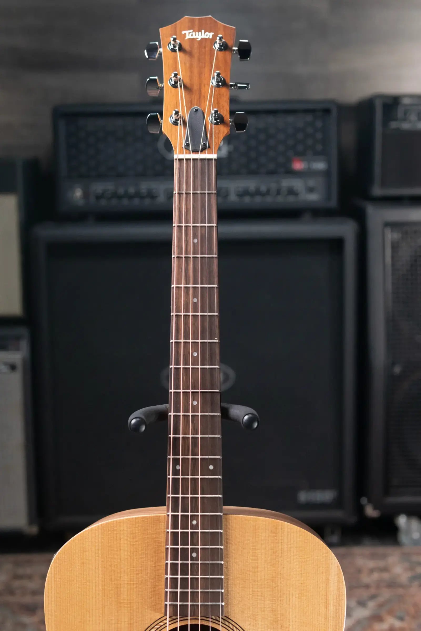 Taylor Academy 10e Dreadnought Acoustic/Electric Guitar with Gig Bag