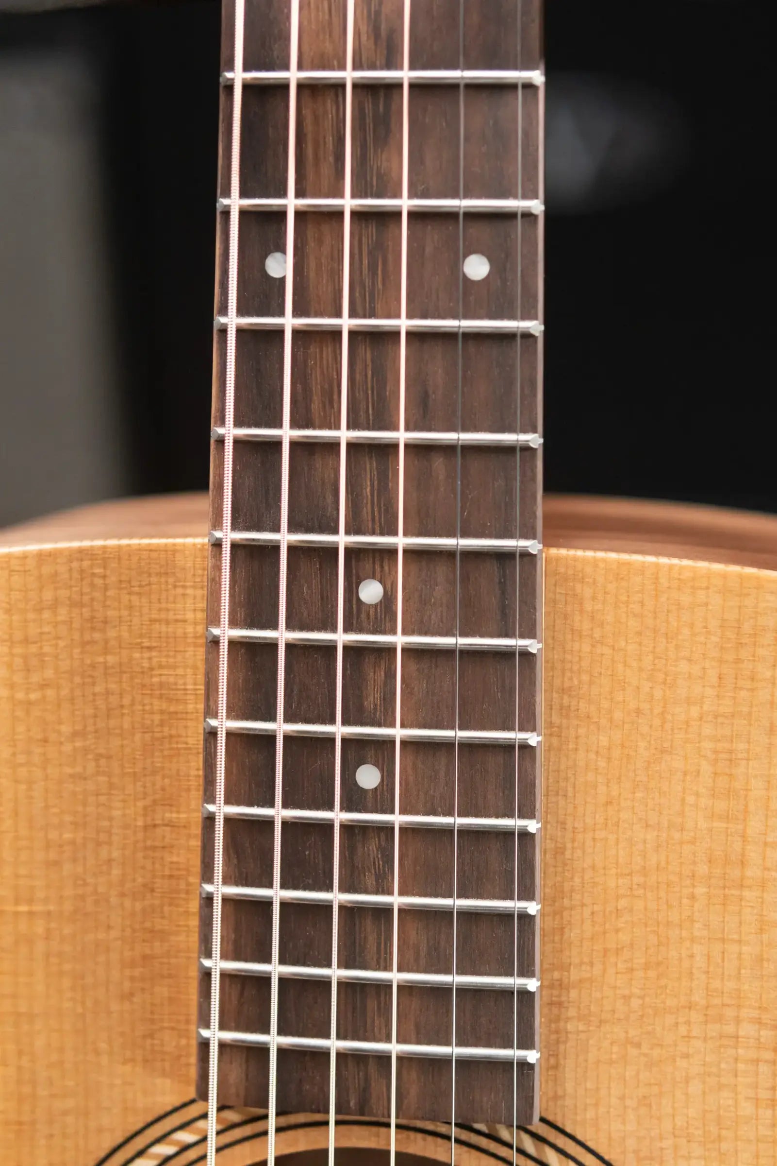 Taylor Academy 10e Dreadnought Acoustic/Electric Guitar with Gig Bag