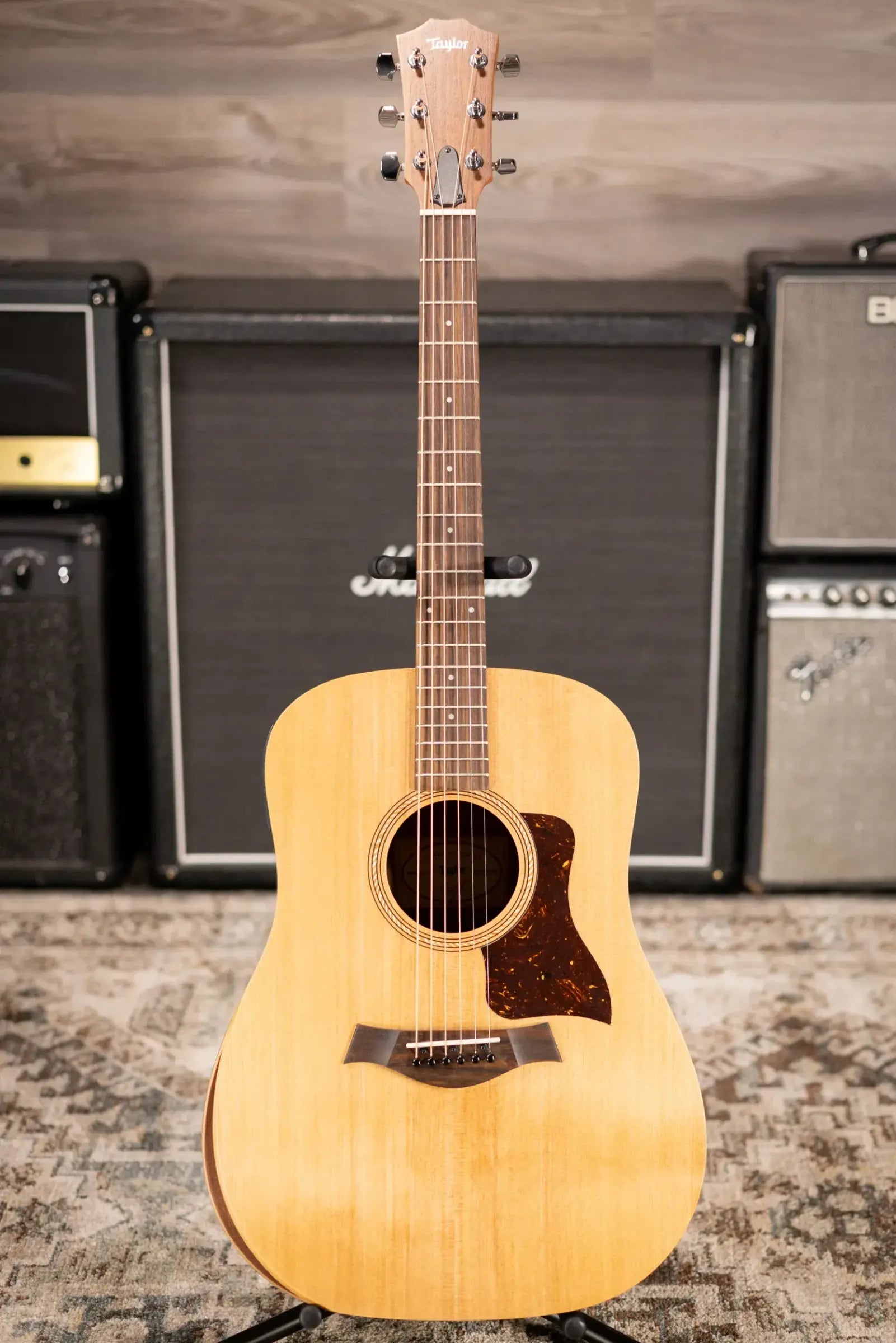 Taylor Academy 10e Dreadnought Acoustic/Electric Guitar with Gig Bag