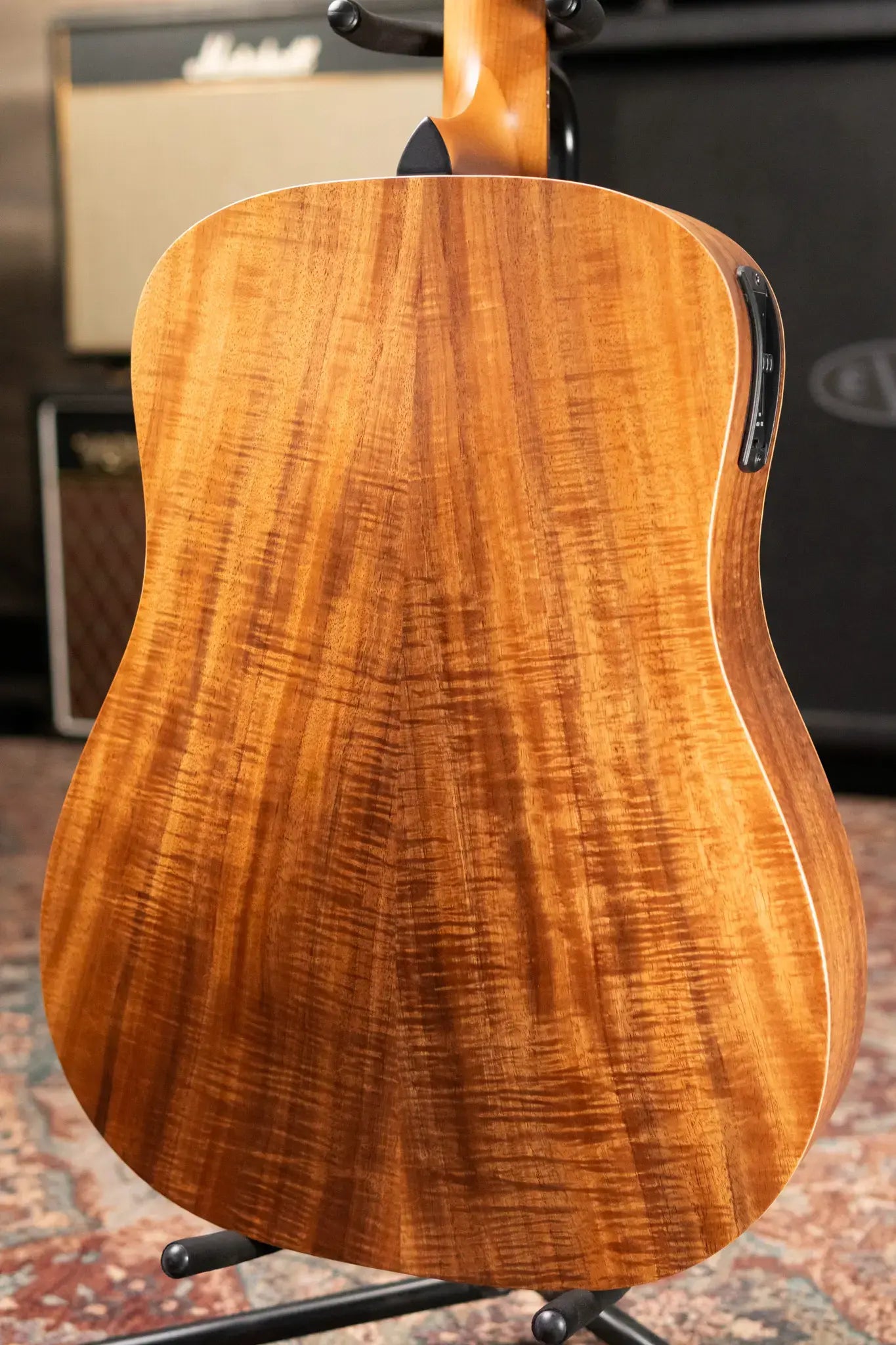 Taylor Academy 10e LTD Dreadnought Acoustic/Electric Guitar - Spruce/Figured Koa with Gig Bag