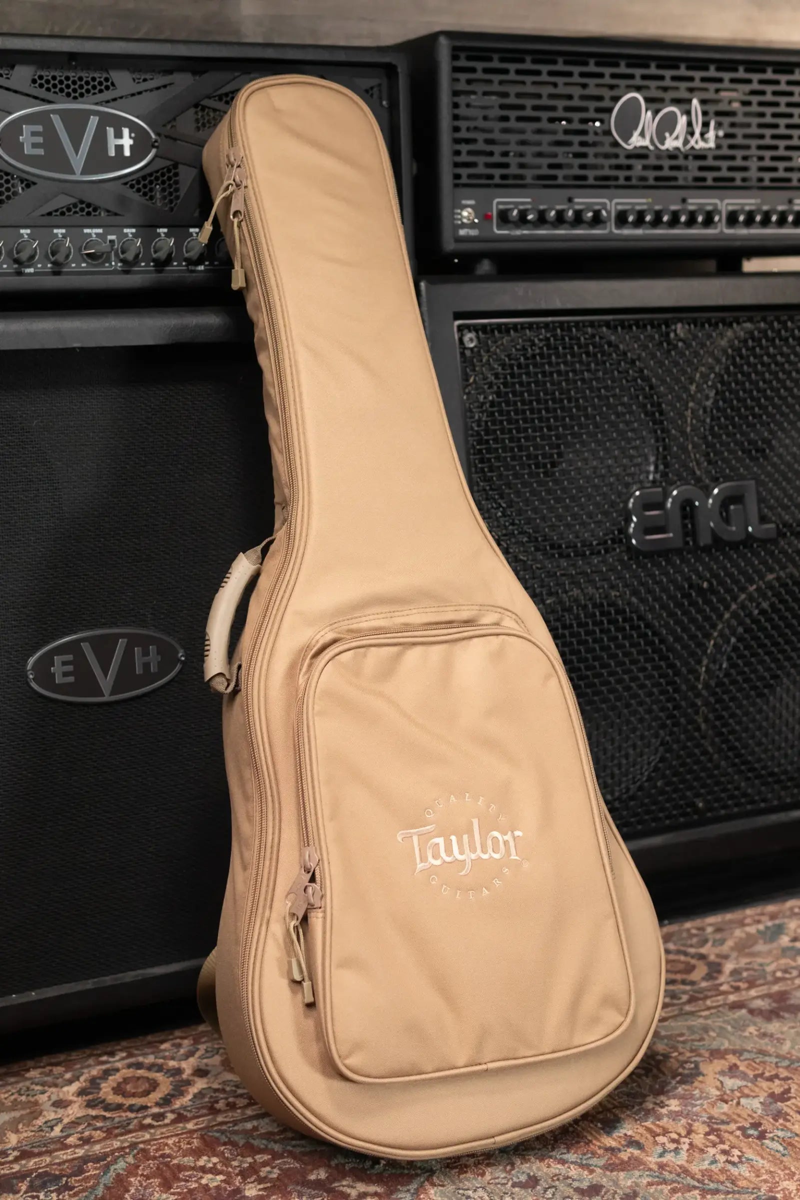 Taylor Academy 12 Grand Concert Acoustic Guitar with Gig Bag