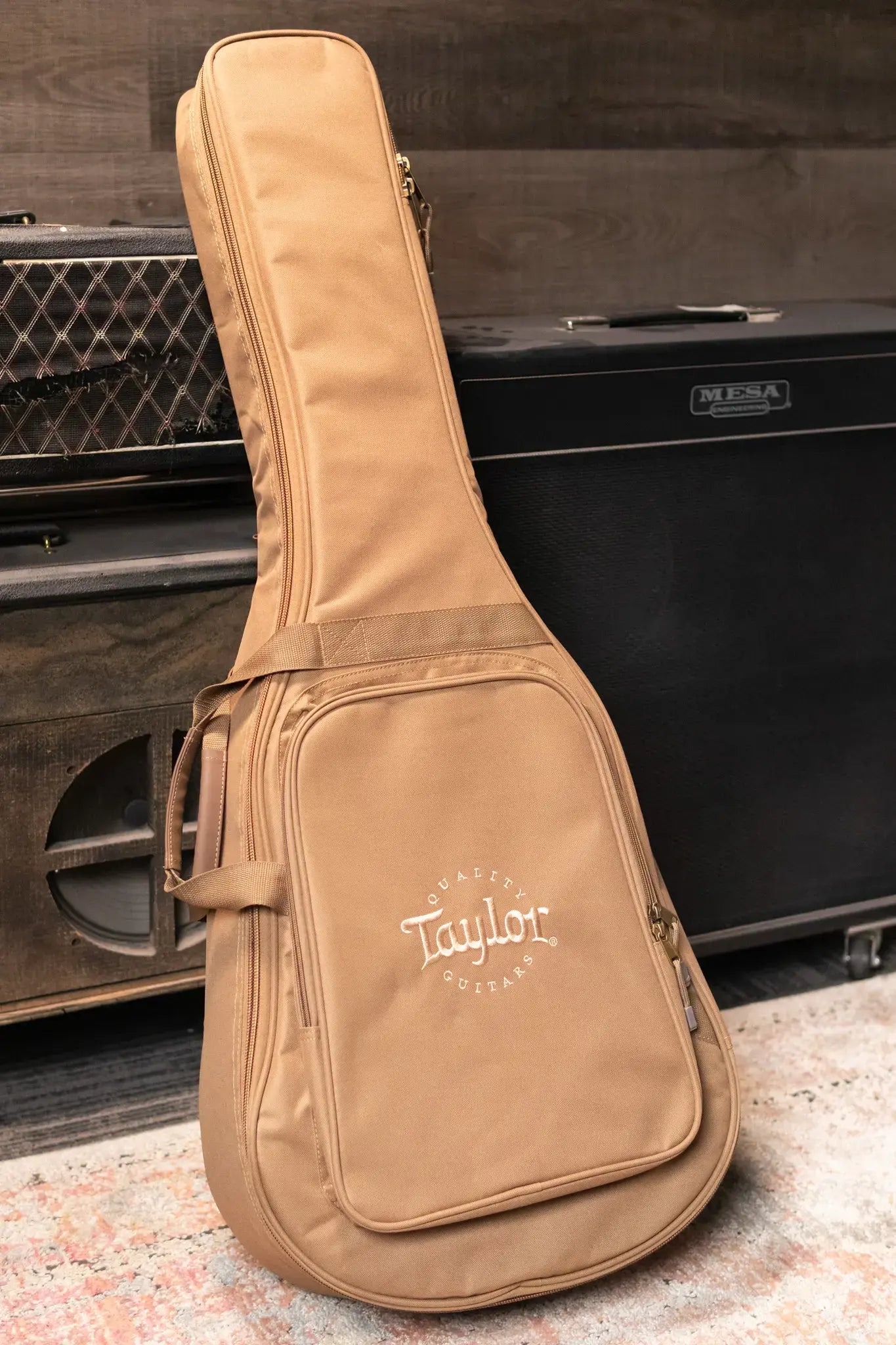 Taylor Academy 12e Acoustic-Electric Guitar with Gig Bag