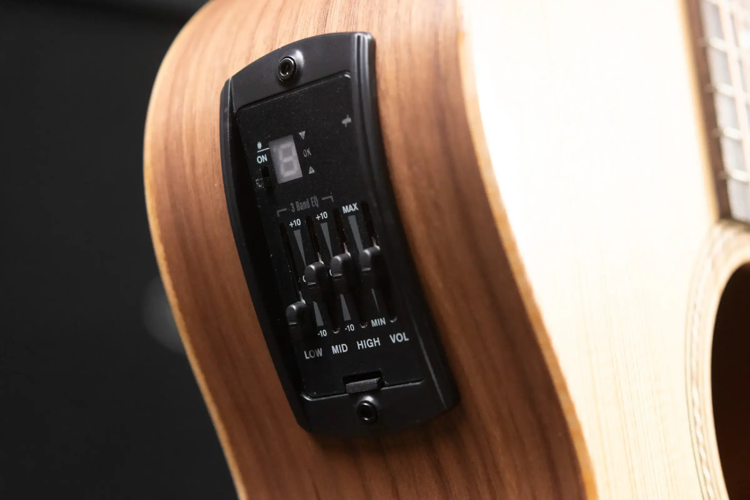 Taylor Academy 12e Acoustic-Electric Guitar with Gig Bag - Floor Model