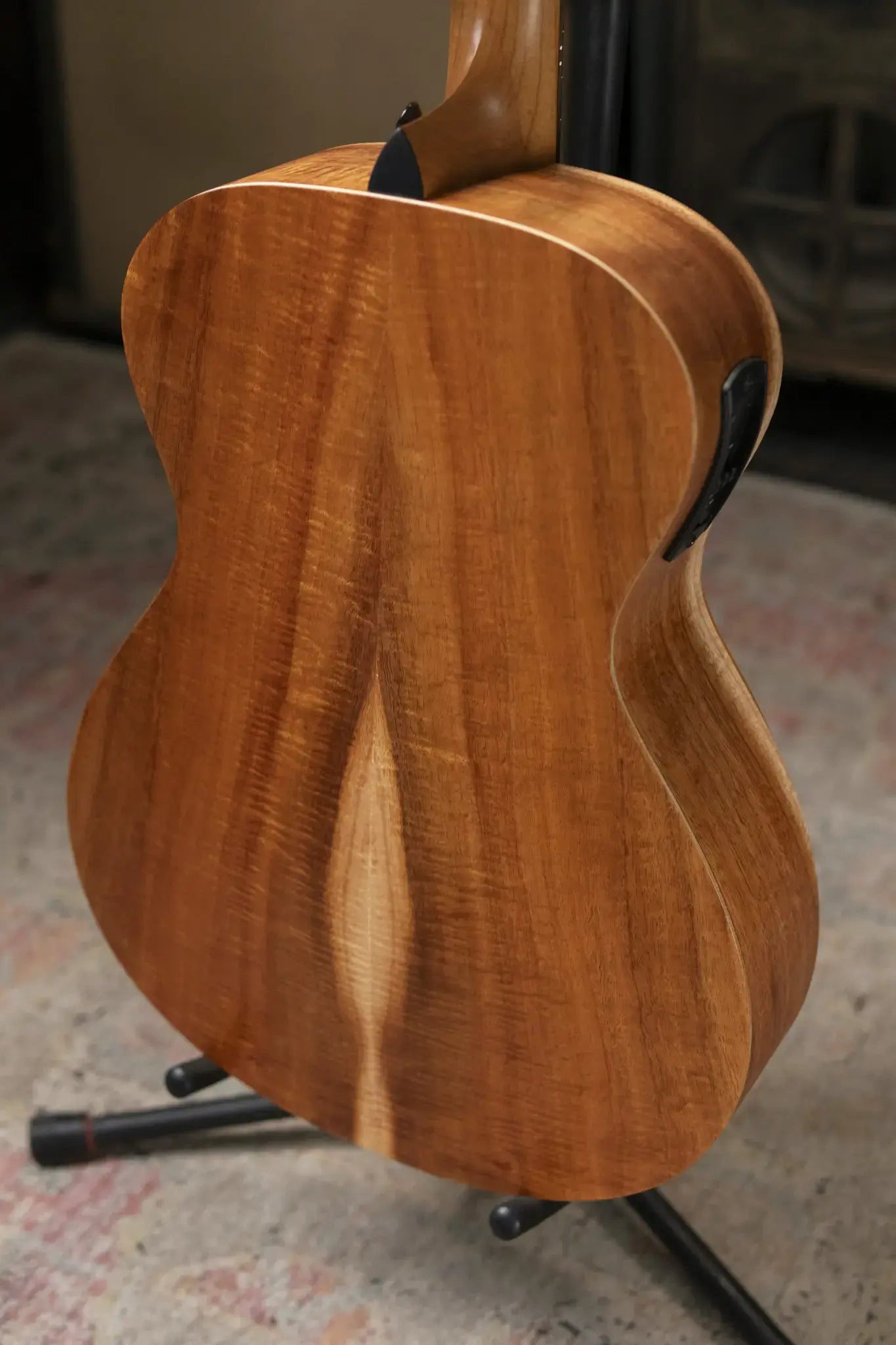Taylor Academy 12e LTD Grand Concert Acoustic/Electric Guitar - Figured Koa with Gig Bag