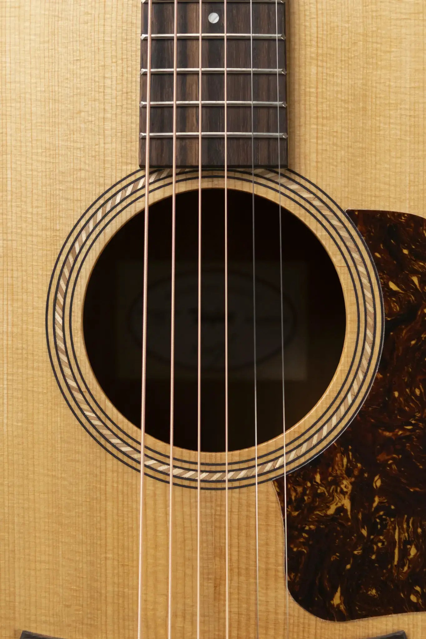Taylor Academy 12e LTD Grand Concert Acoustic/Electric Guitar - Figured Koa with Gig Bag