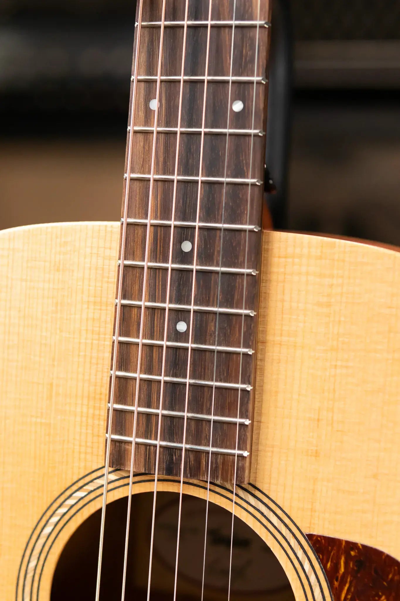 Taylor Academy 12e LTD Grand Concert Acoustic/Electric Guitar - Figured Koa with Gig Bag