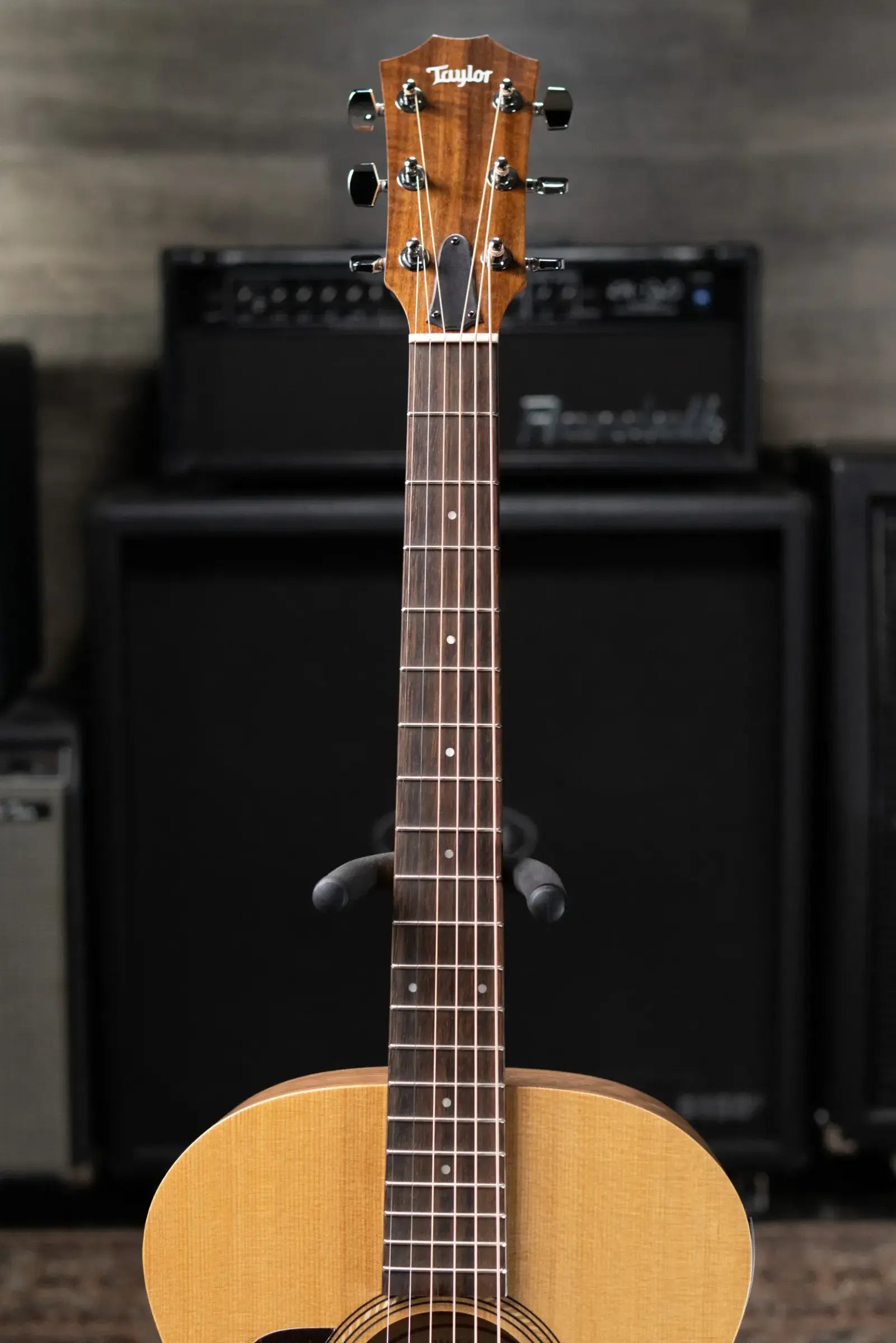 Taylor Academy 12e Left-Hand Grand Concert Acoustic/Electric Guitar with Gig Bag
