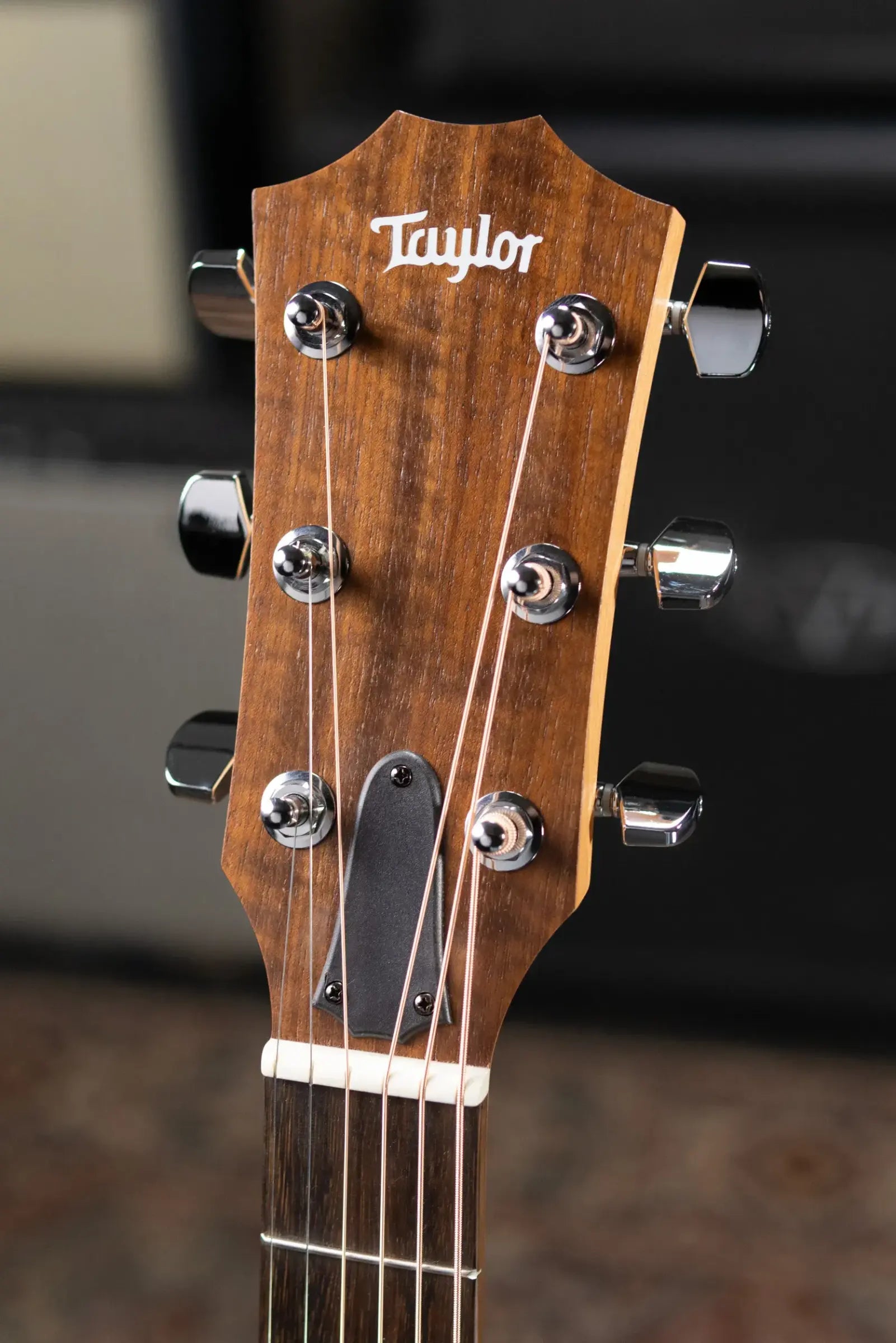 Taylor Academy 12e Left-Hand Grand Concert Acoustic/Electric Guitar with Gig Bag