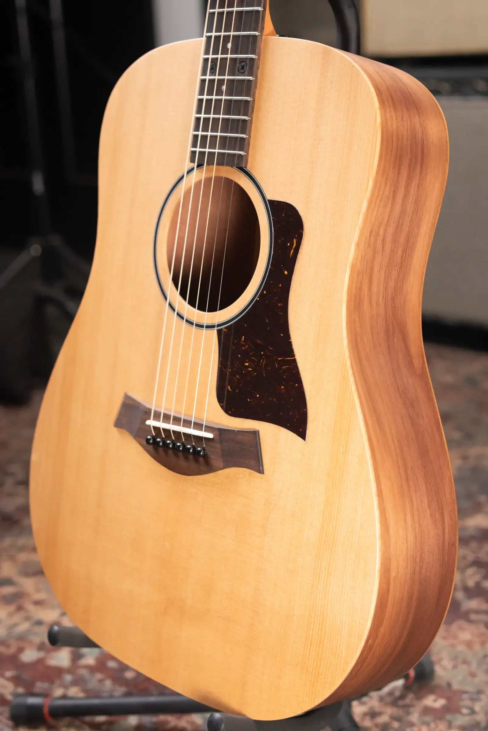 Taylor BBT Big Baby Dreadnought Acoustic Guitar with Gig Bag