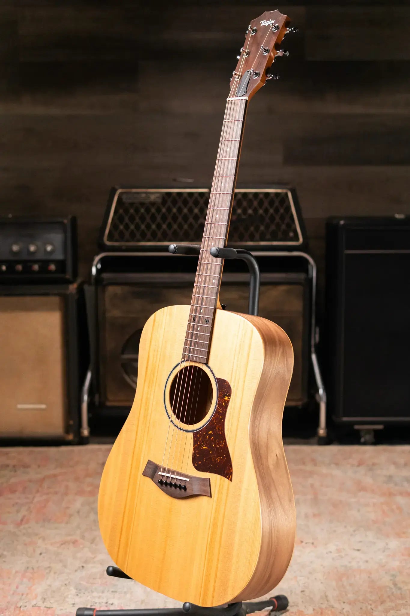 Taylor BBT Big Baby Taylor Dreadnought Acoustic Guitar with Gig Bag