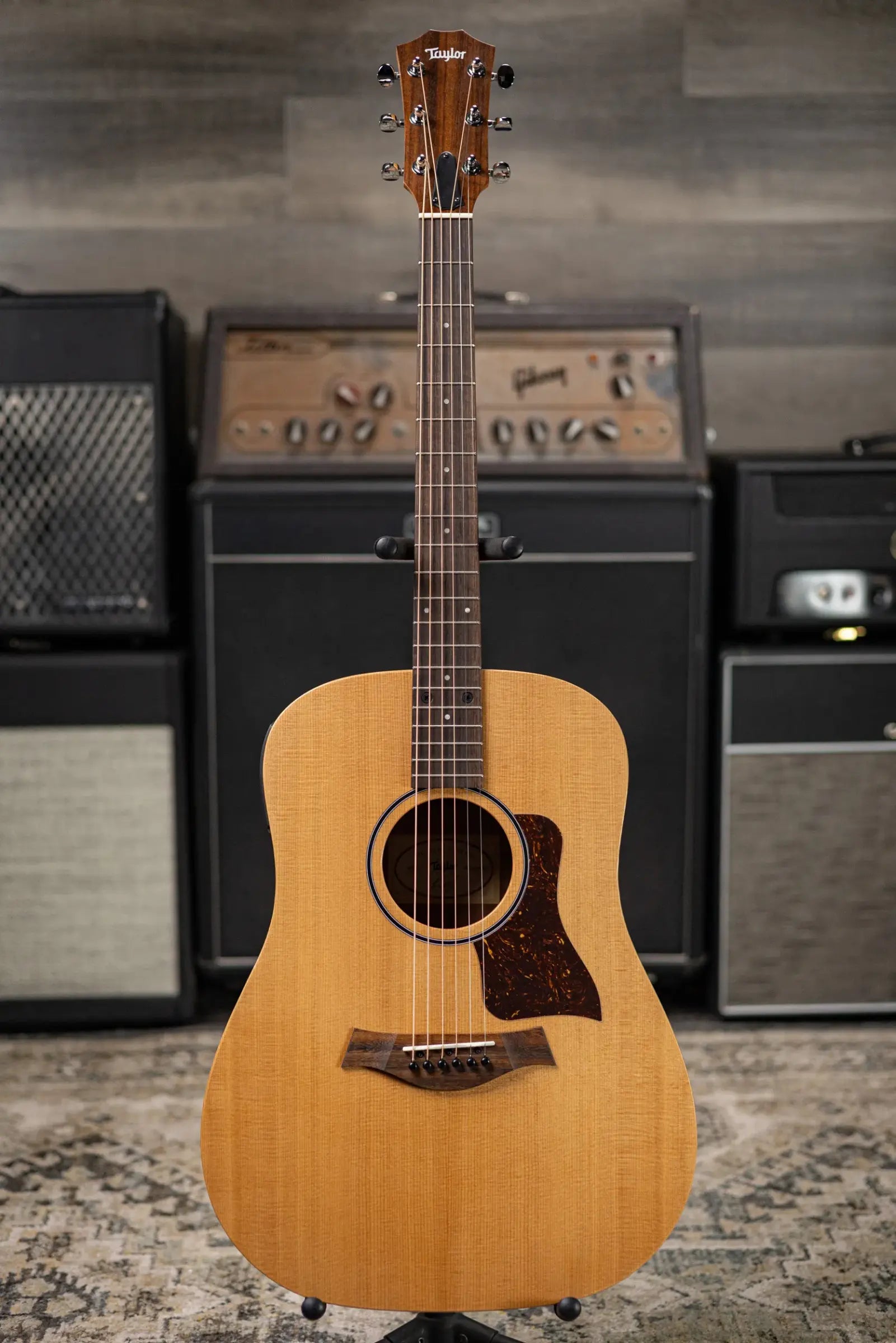 Taylor BBTe Big Baby Taylor Acoustic/Electric Guitar with Gig Bag