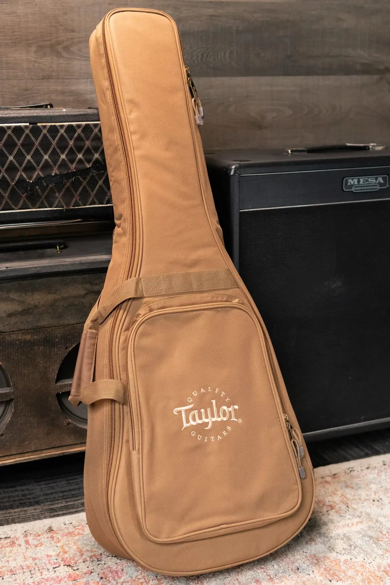 Taylor BBTe Big Baby Taylor Acoustic/Electric Guitar with Gig Bag - Used