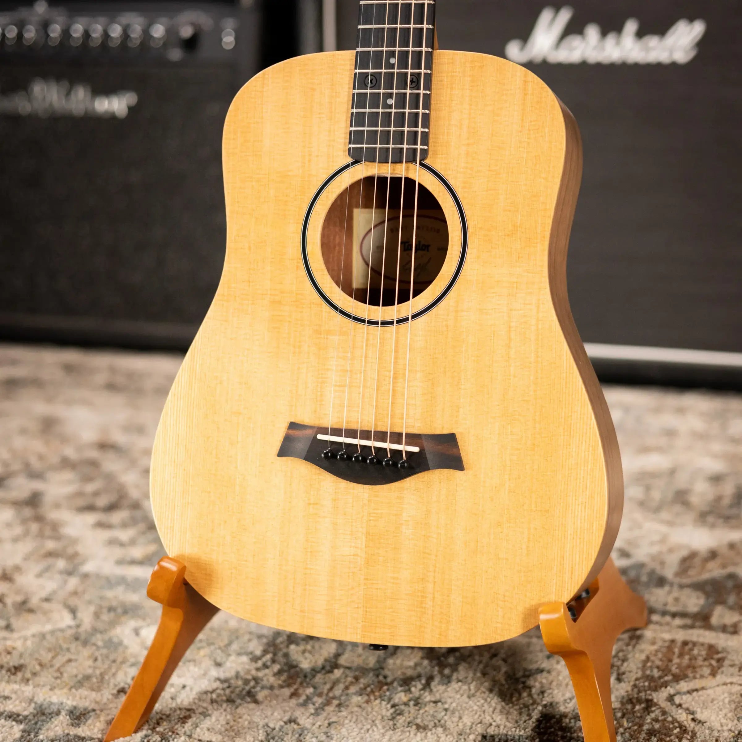Taylor BT1 Left-Handed Baby Taylor Acoustic Guitar with Gig Bag
