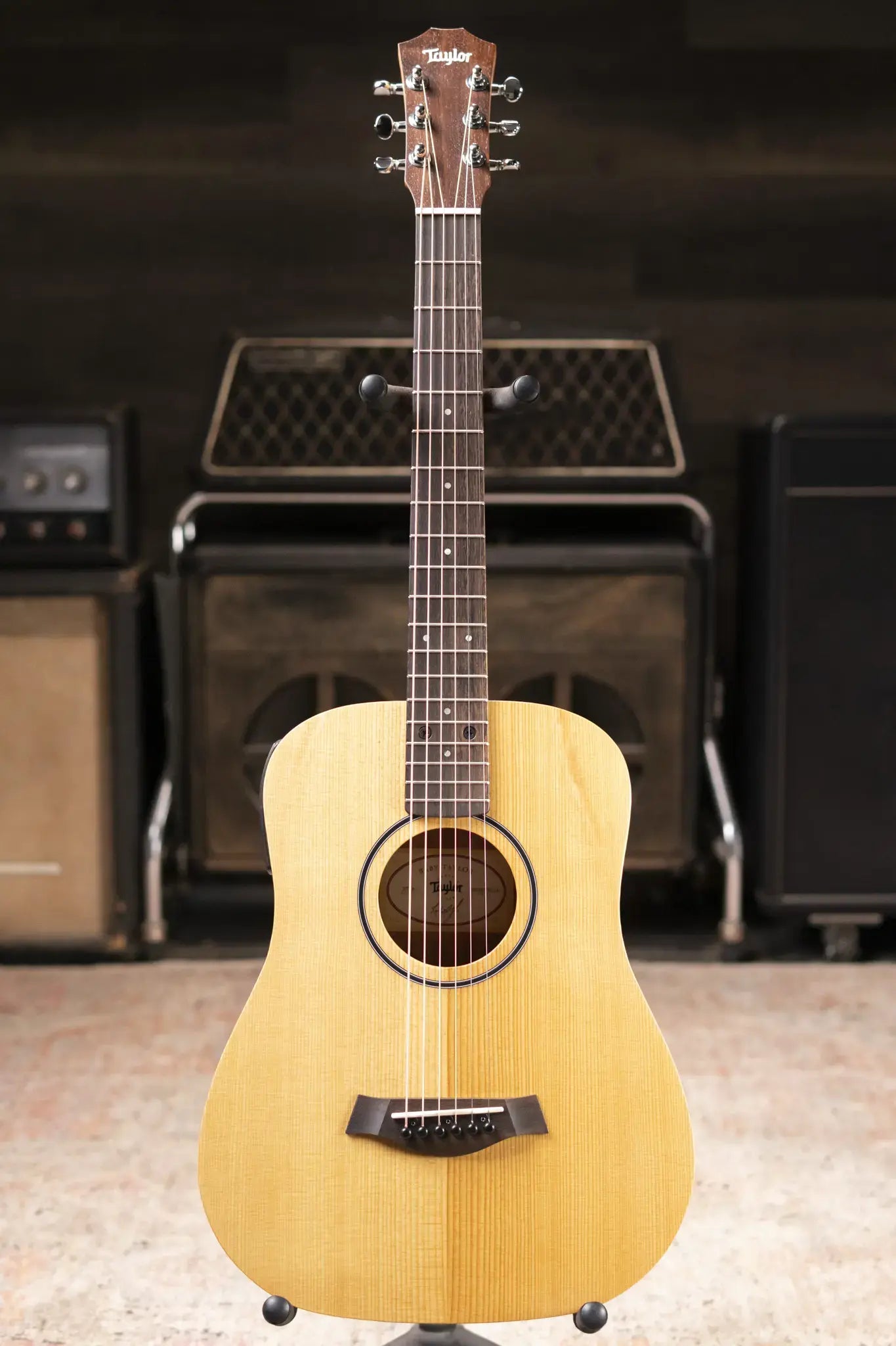 Taylor BT1e Baby Taylor Acoustic/Electric Guitar with Gig Bag