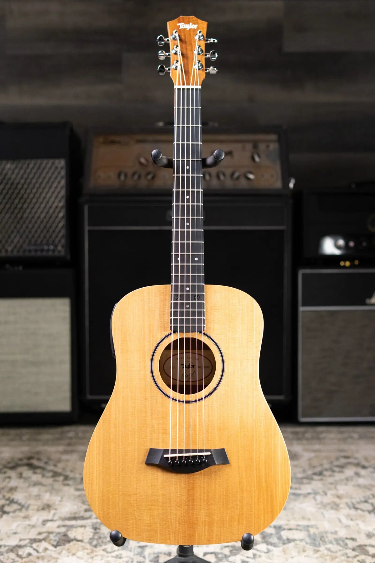 Taylor BT1e Baby Taylor Acoustic/Electric Guitar with Gig Bag