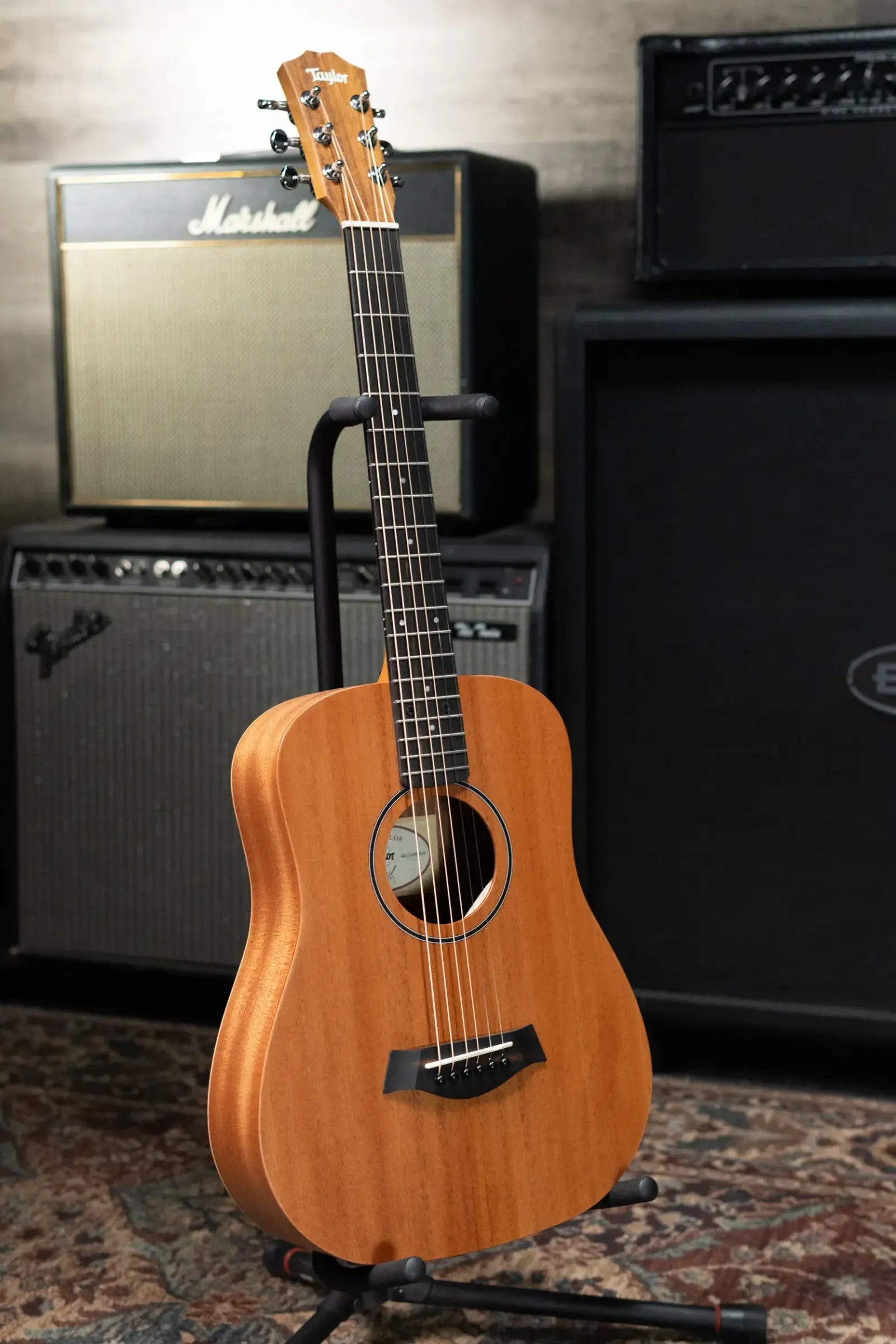 Taylor BT2 Baby Taylor Acoustic Guitar with Gig Bag - Floor Model