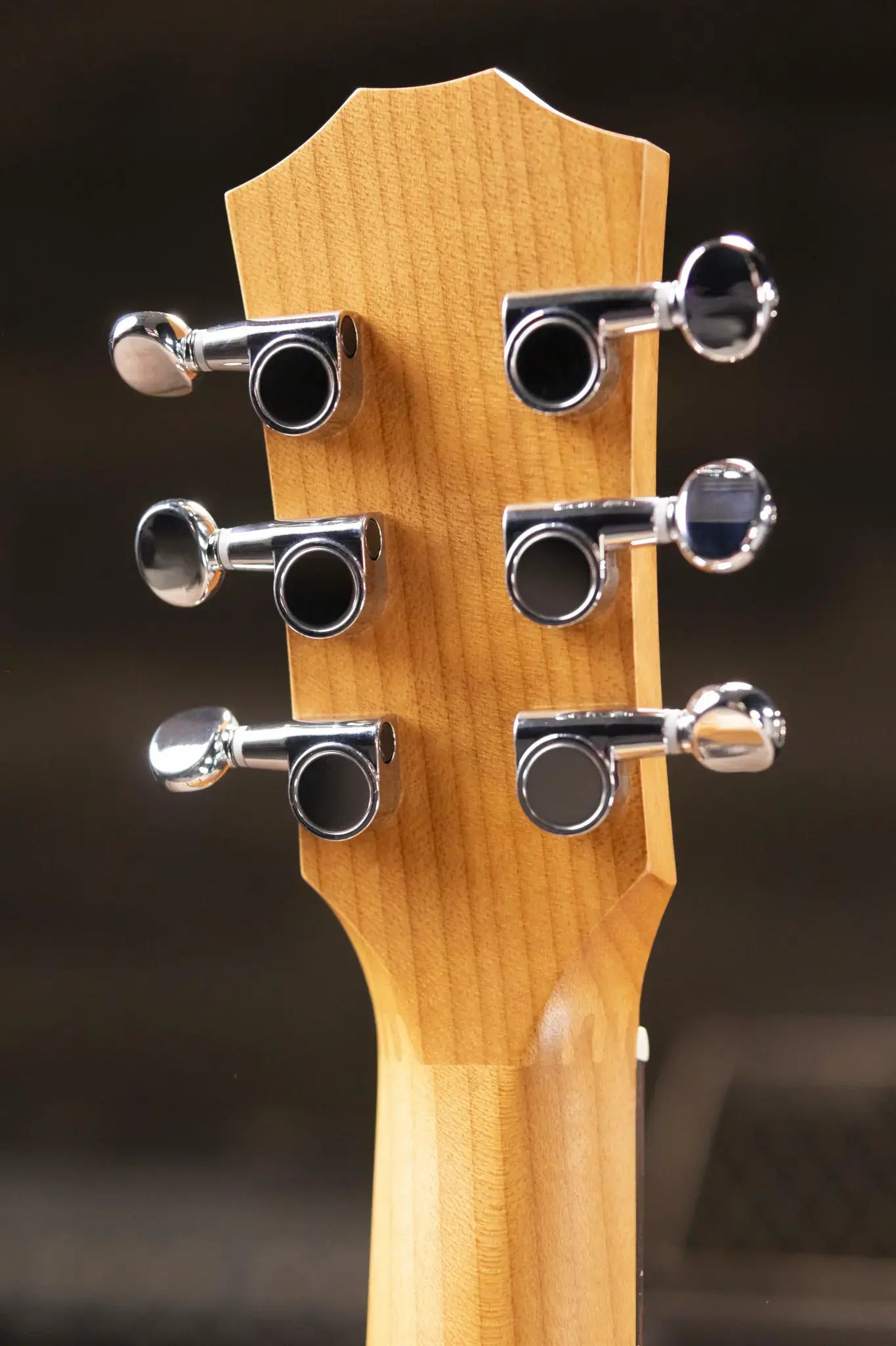 Taylor BTe-Koa Baby Taylor Acoustic-Electric Guitar with Gig Bag