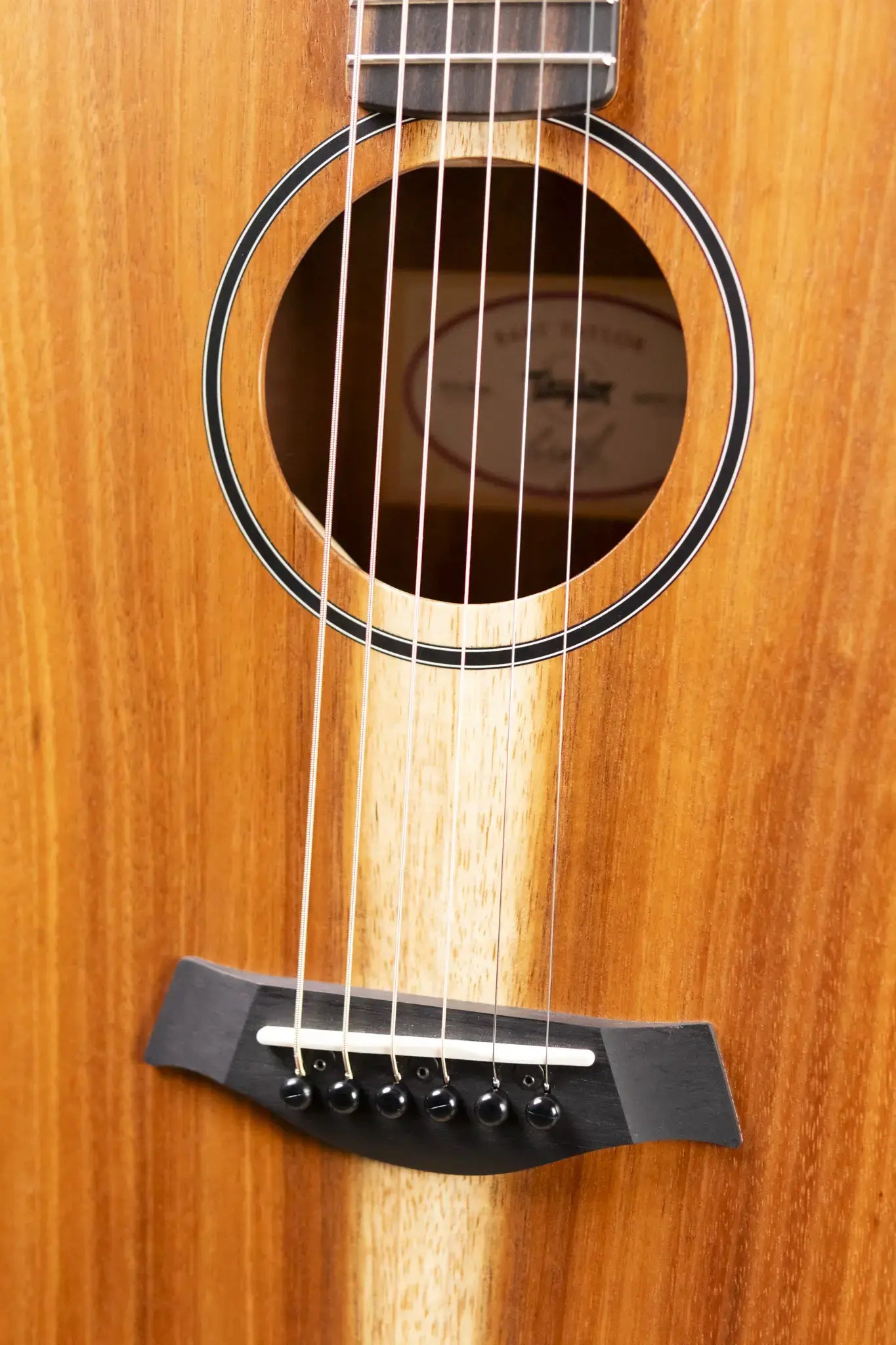 Taylor BTe-Koa Baby Taylor Acoustic-Electric Guitar with Gig Bag