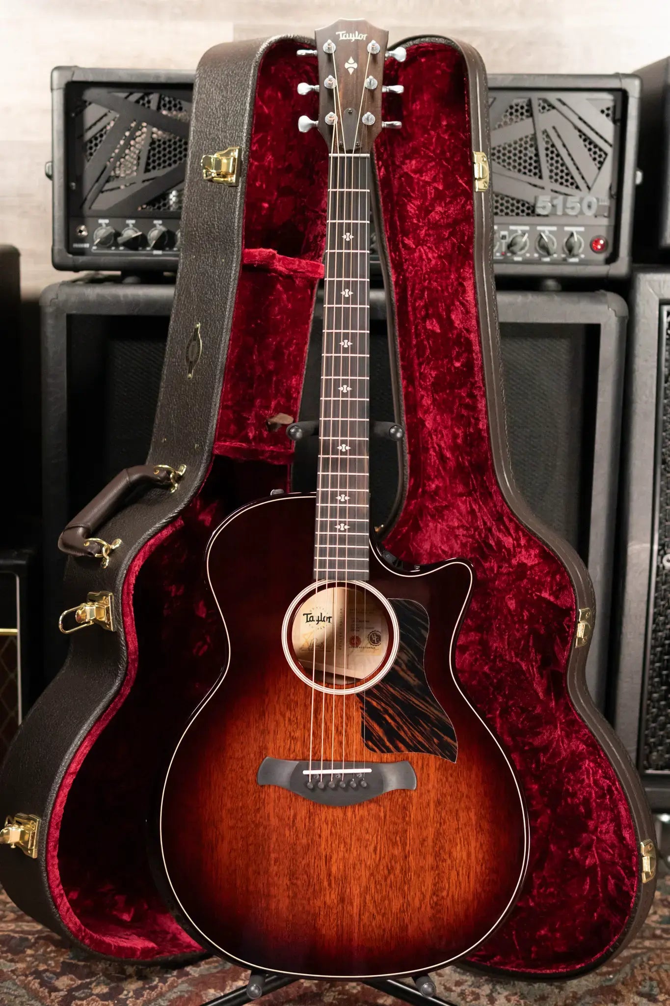 Taylor Builder's Edition 524ce Grand Auditorium Acoustic/Electric Guitar with Hardshell Case - Demo