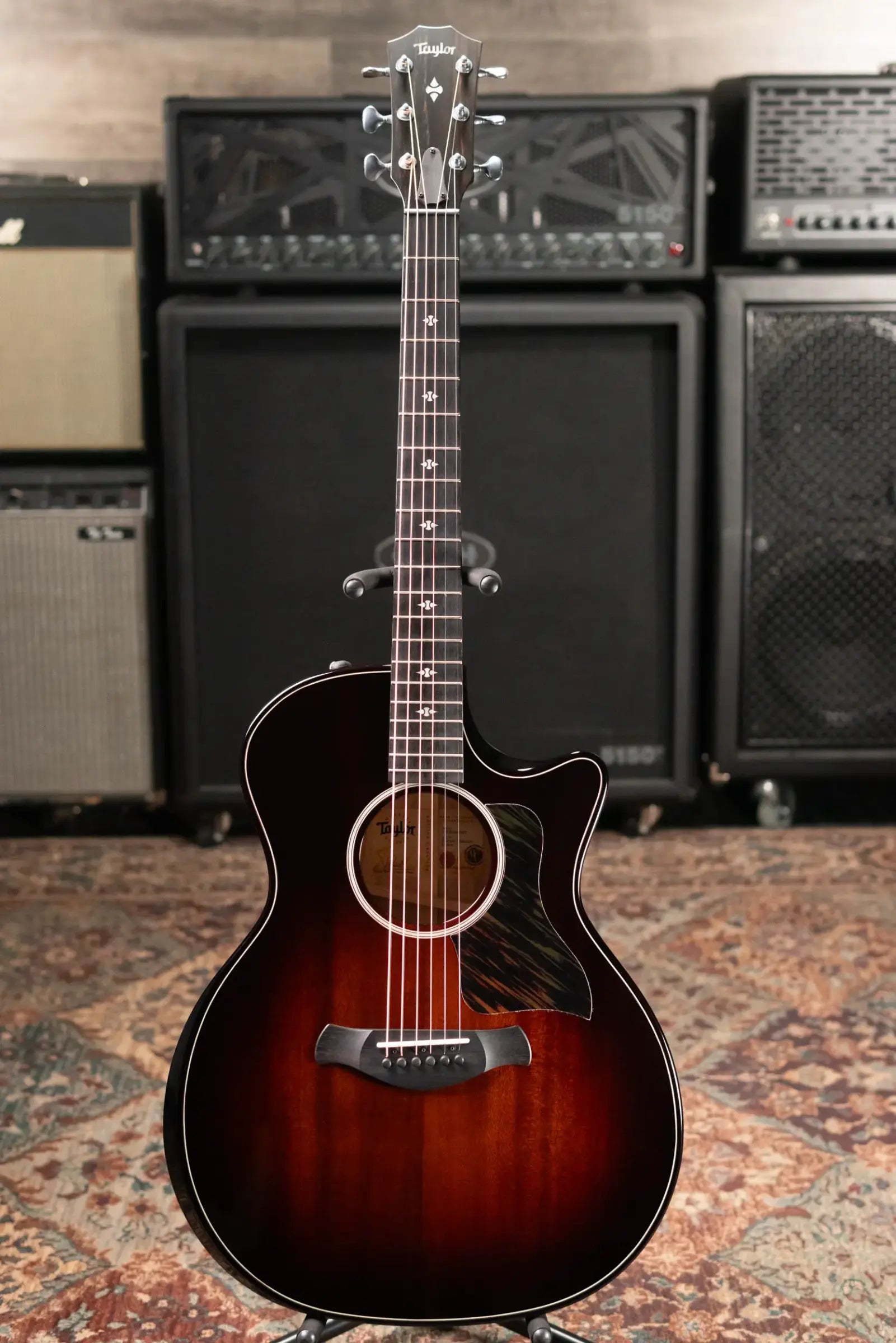 Taylor Builder's Edition 524ce Grand Auditorium Acoustic/Electric Guitar with Hardshell Case