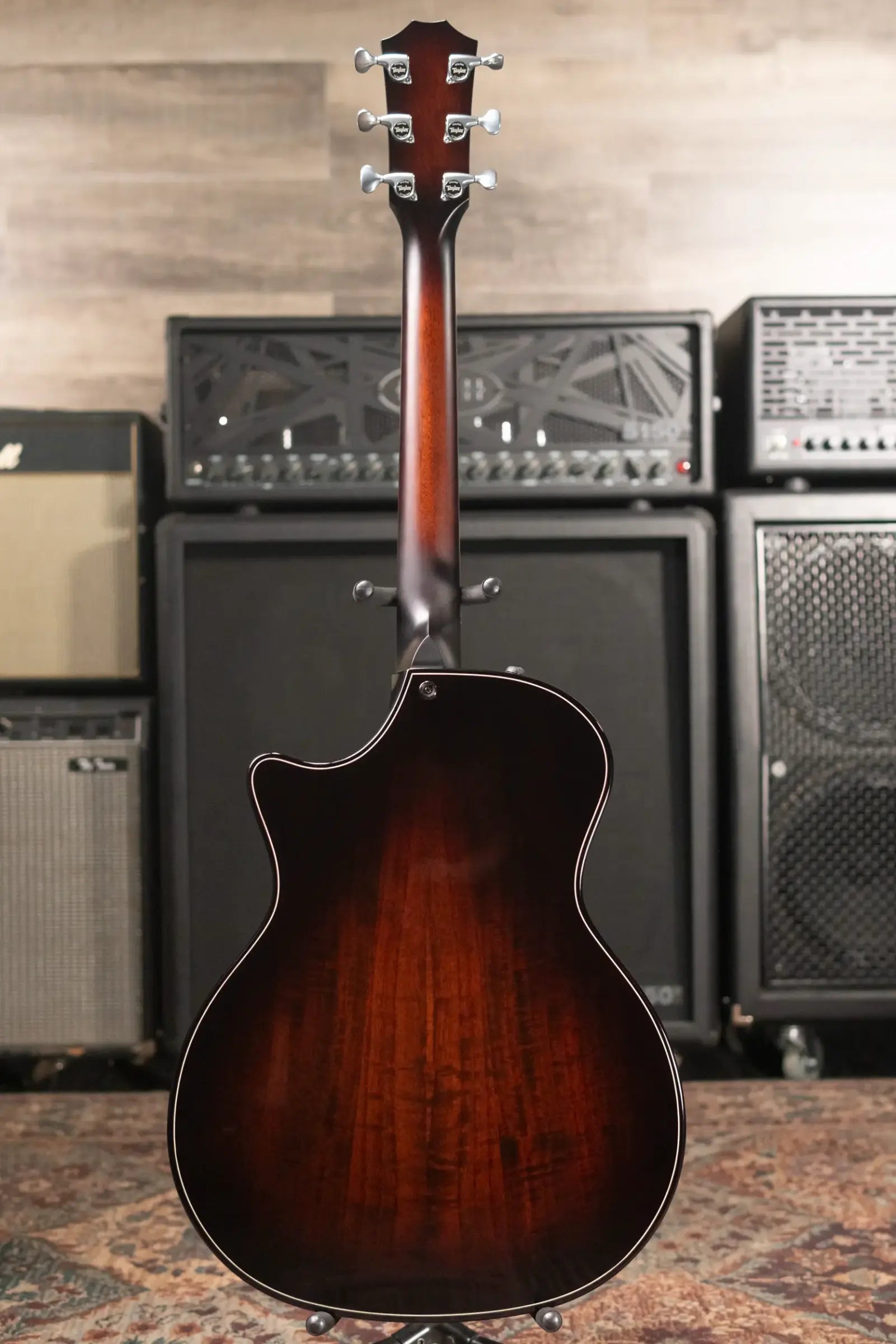 Taylor Builder's Edition 524ce Grand Auditorium Acoustic/Electric Guitar with Hardshell Case