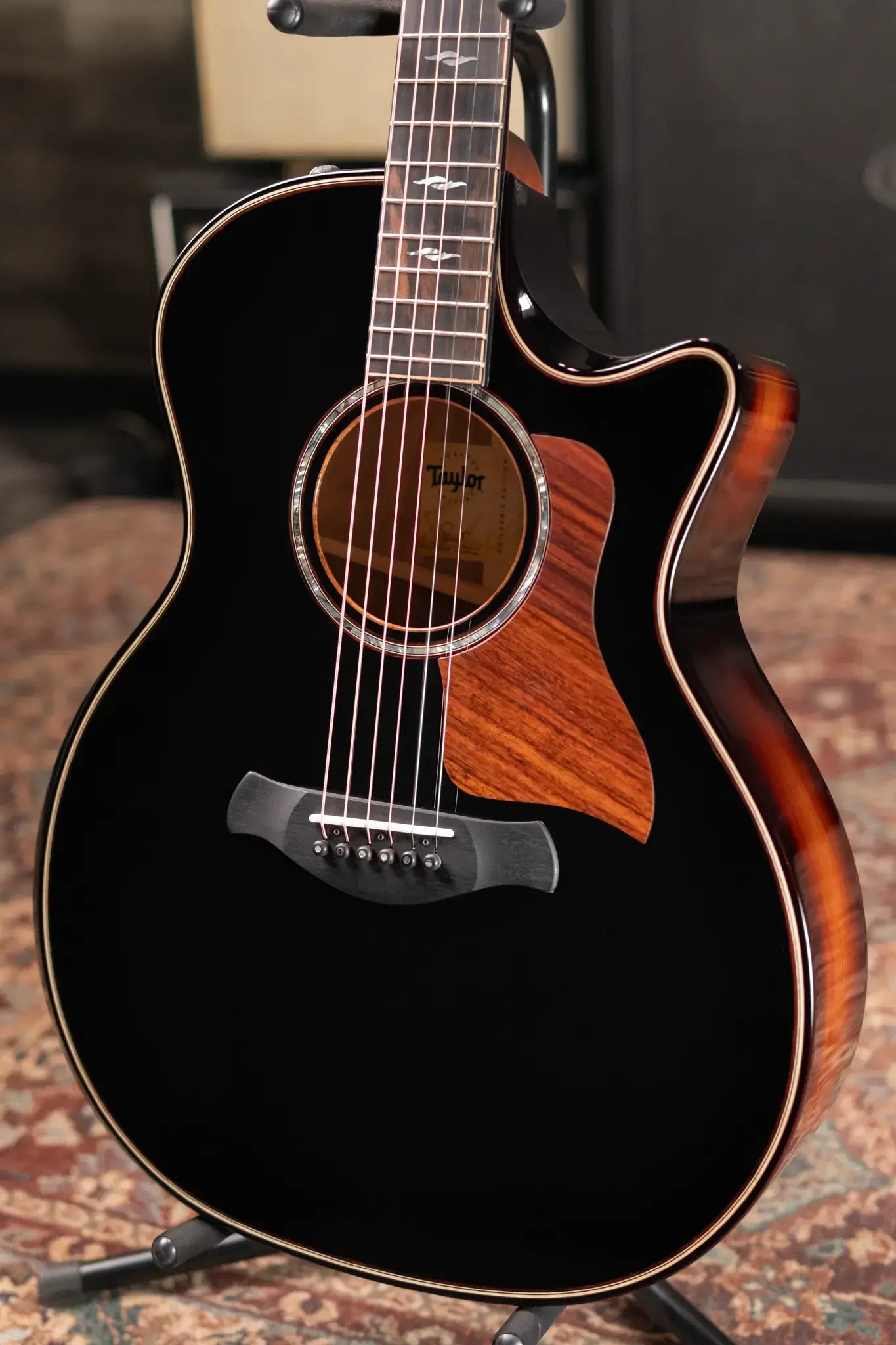 Taylor Builder's Edition 814ce Grand Auditorium Acoustic/Electric Guitar - Blacktop with Hardshell Case