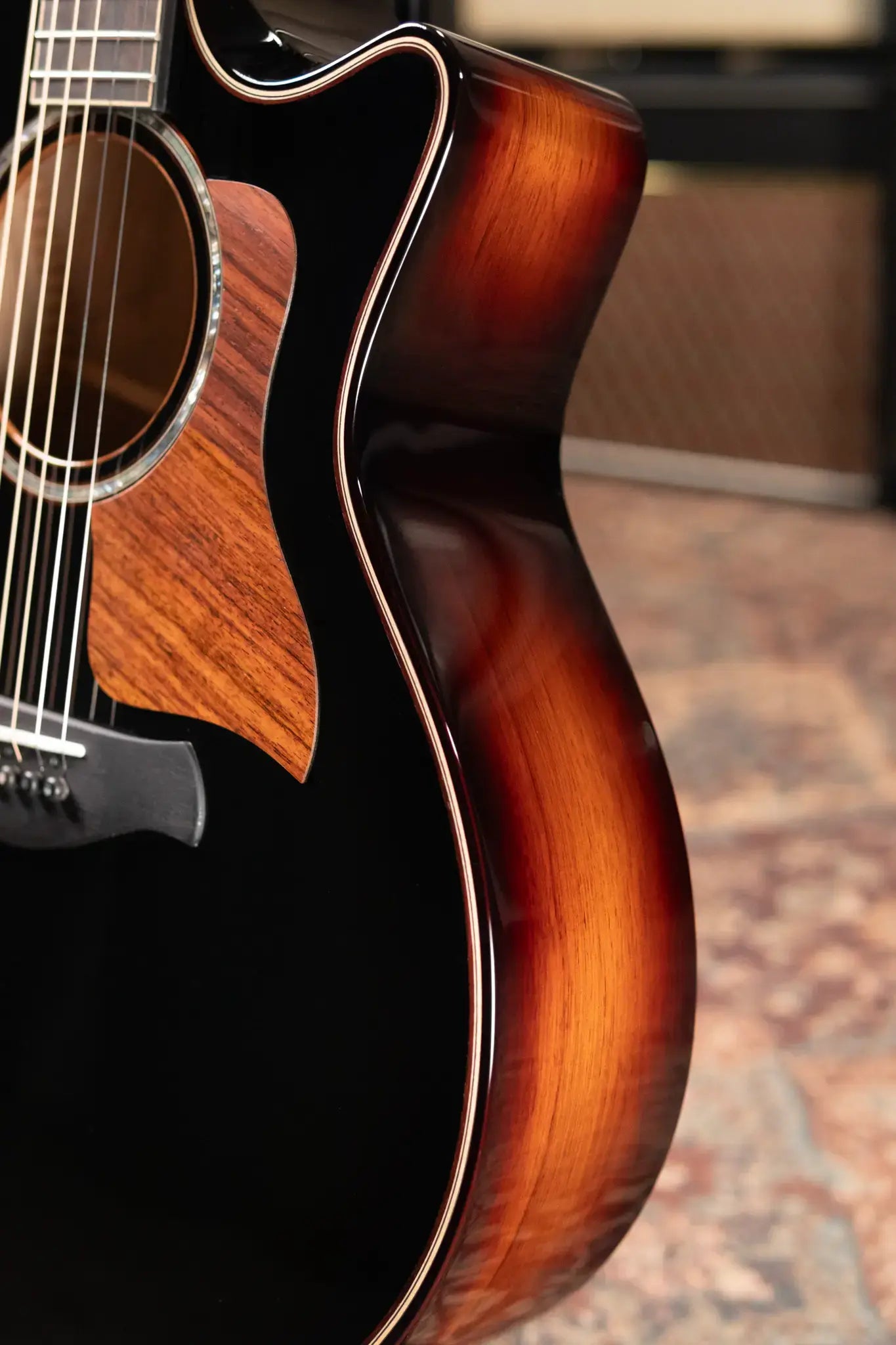 Taylor Builder's Edition 814ce Grand Auditorium Acoustic/Electric Guitar - Blacktop with Hardshell Case