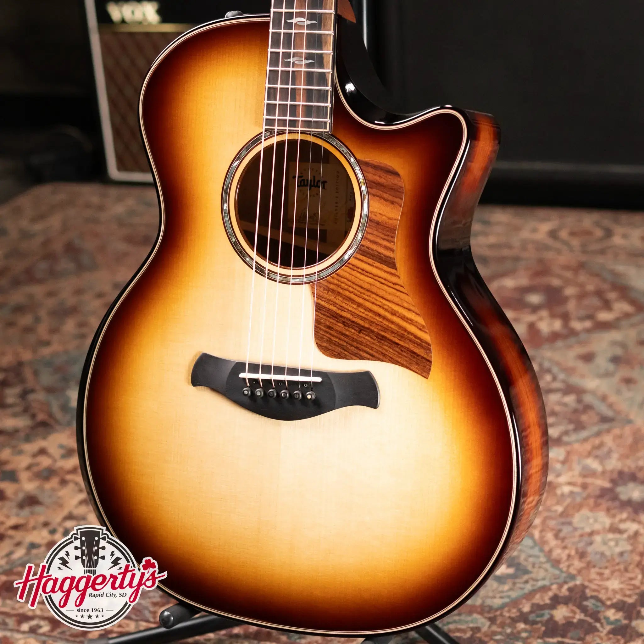 Taylor Builder's Edition 814ce Grand Auditorium Acoustic/Electric Guitar - Shaded Edge Burst with Hardshell Case