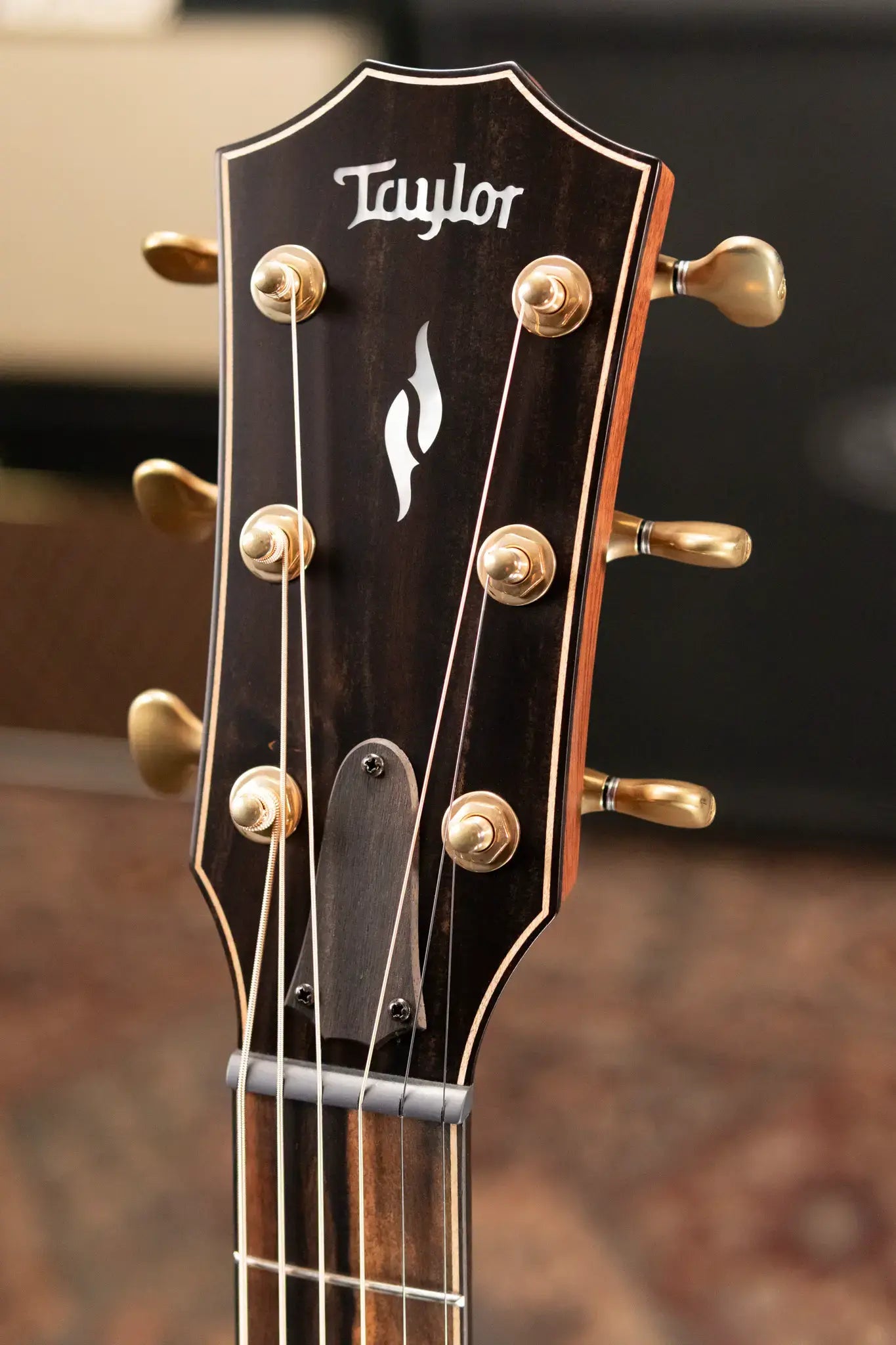 Taylor Builder's Edition 814ce Grand Auditorium Acoustic/Electric Guitar - Shaded Edge Burst with Hardshell Case